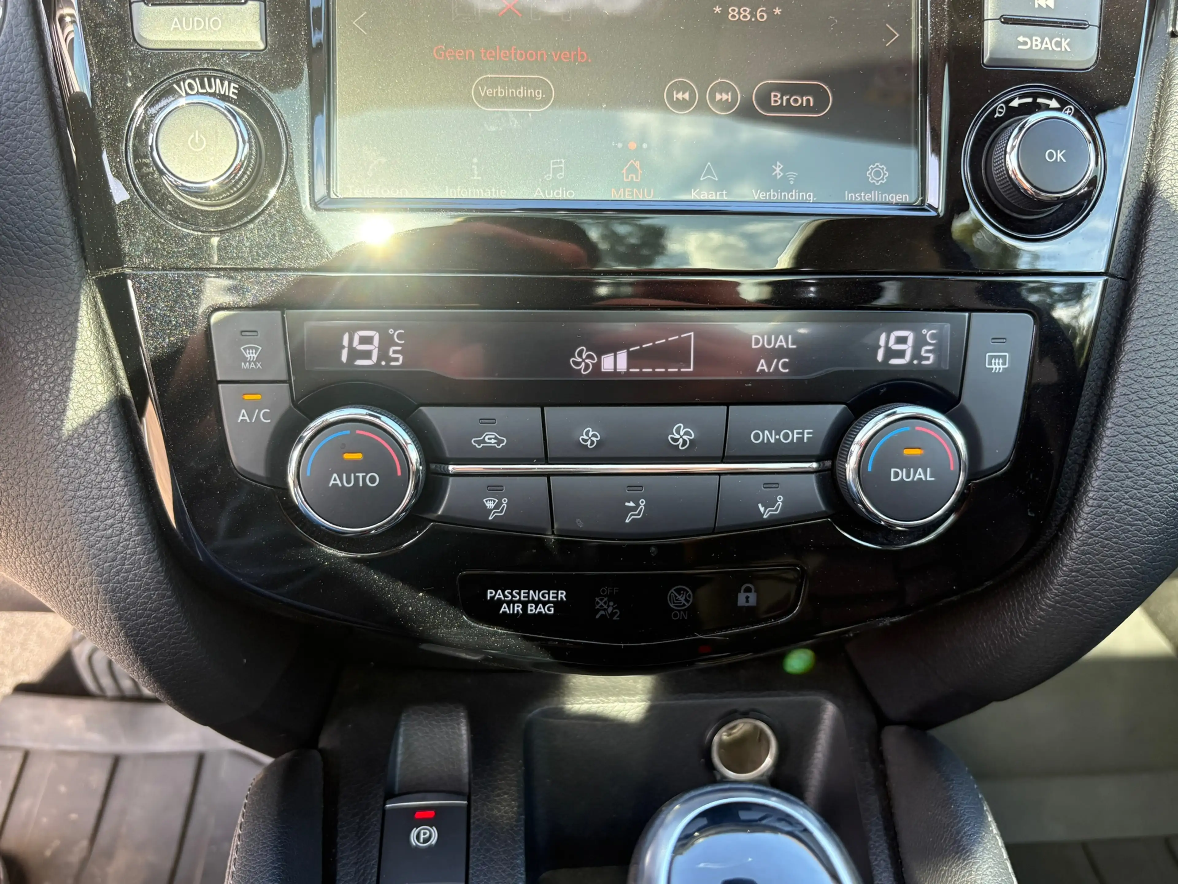 Nissan Qashqai Tekna 1.3 DIG-T 160 pk - AUTOMAAT - LED - Leder - — photo 31