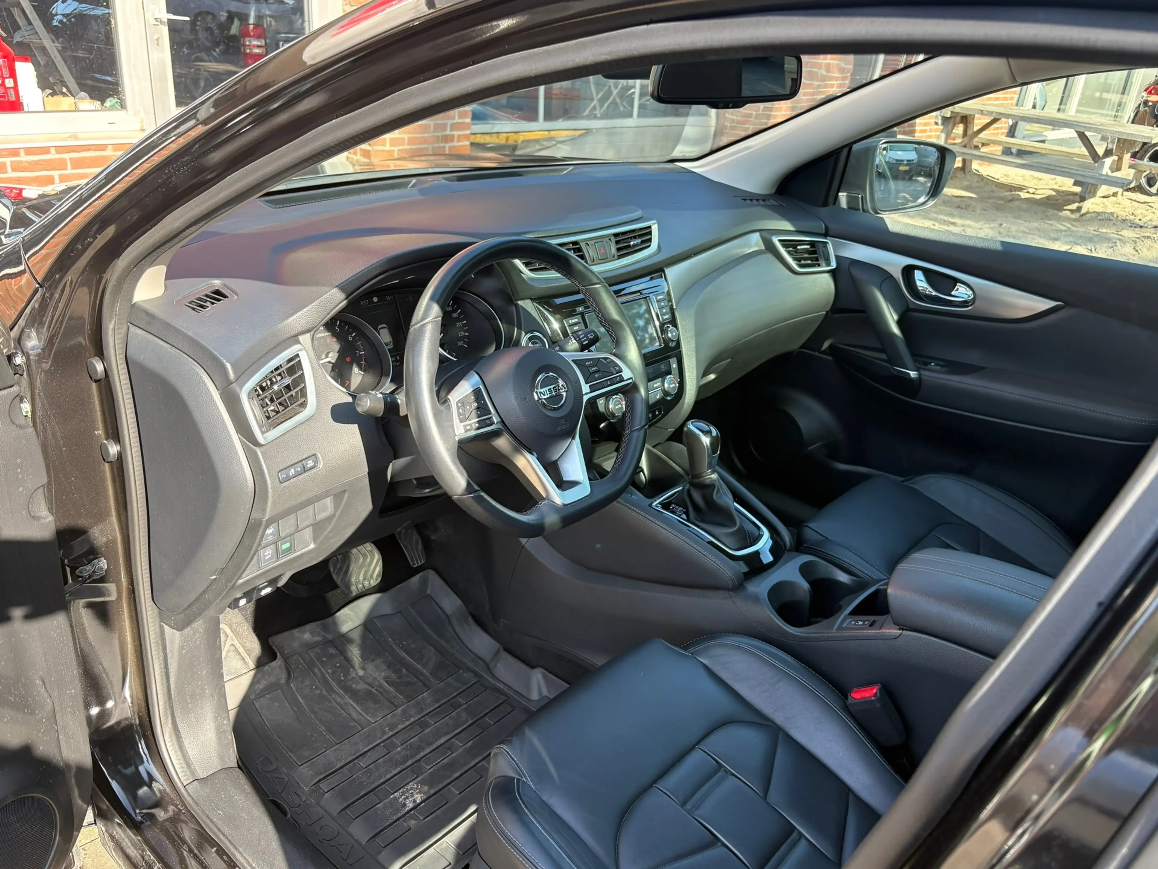 Nissan Qashqai Tekna 1.3 DIG-T 160 pk - AUTOMAAT - LED - Leder - — photo 11