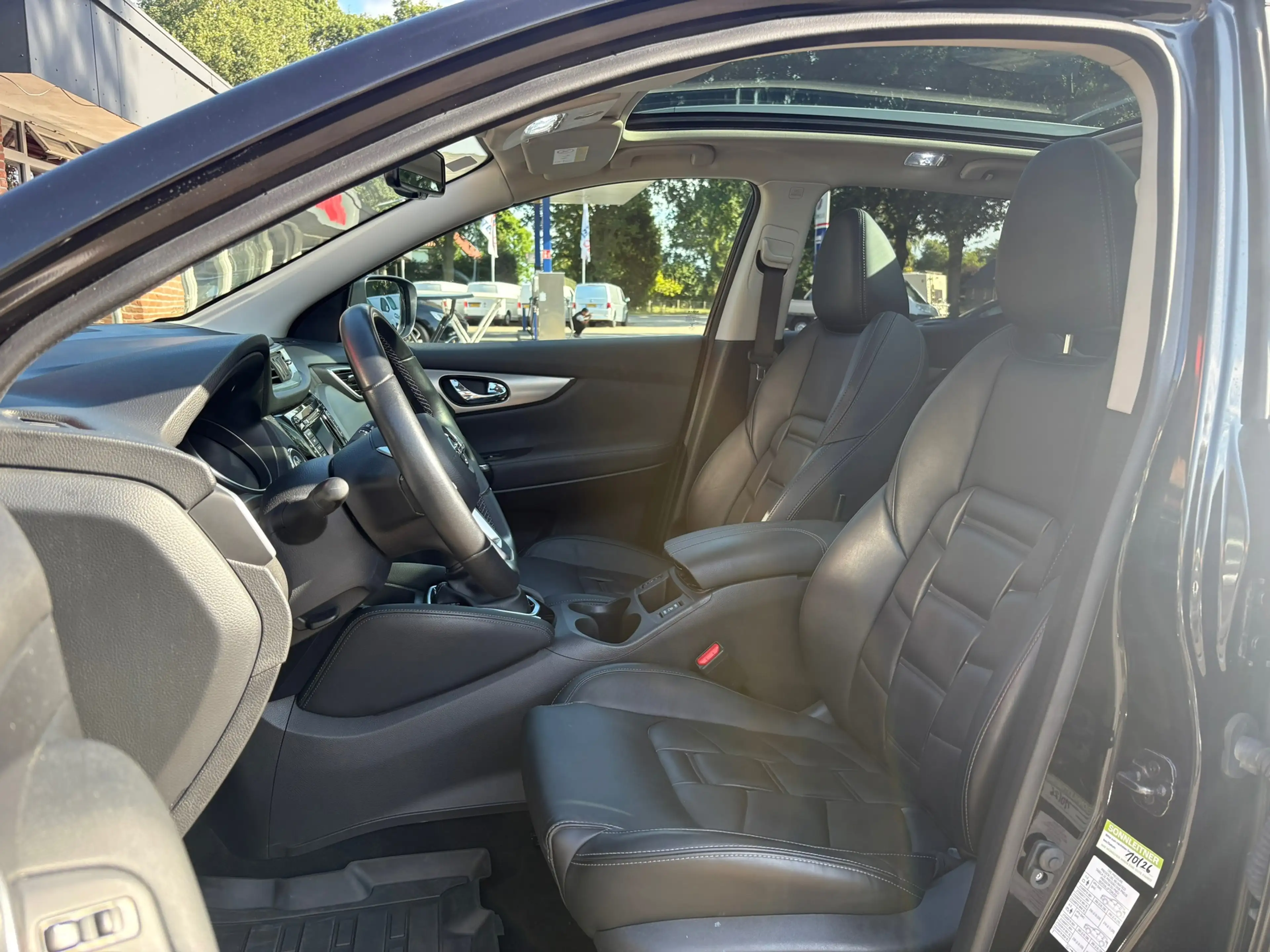 Nissan Qashqai Tekna 1.3 DIG-T 160 pk - AUTOMAAT - LED - Leder - — photo 10