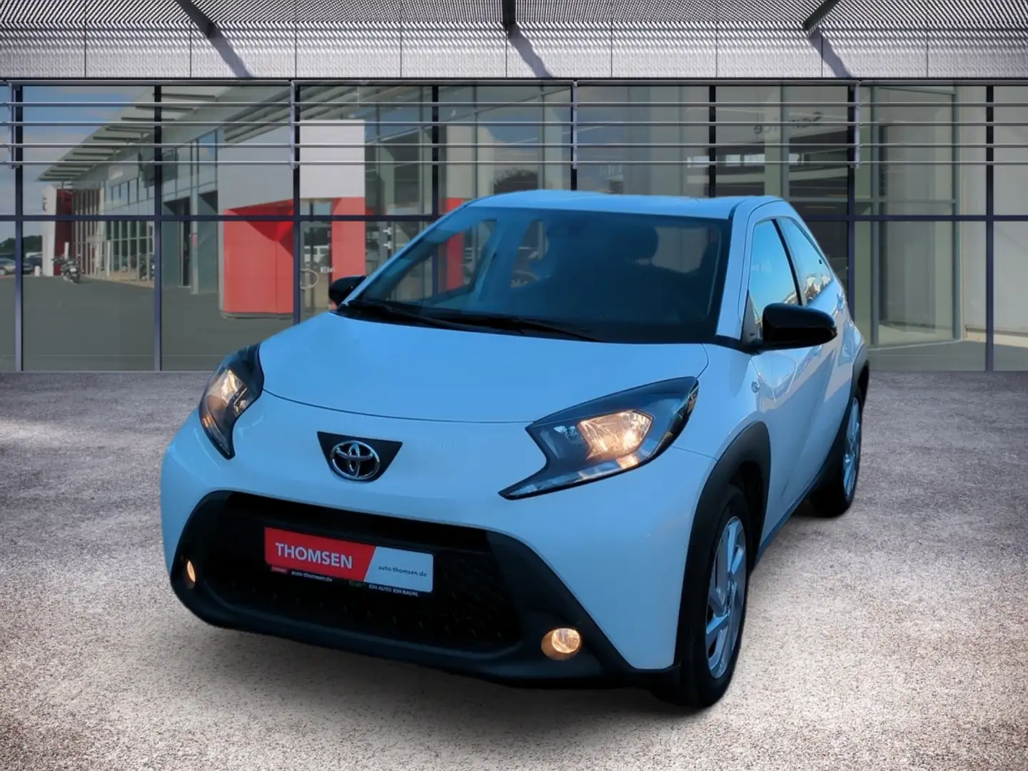 Toyota Aygo 1.0 Play Navi ACC AUT Kam. SpurH DynLicht - 2