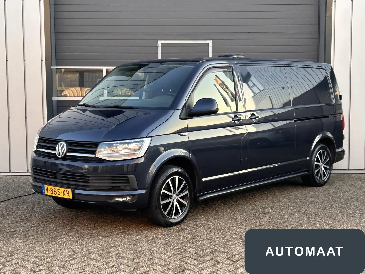 Volkswagen T6 Transporter 2.0 TDI L2H1 DC Comfortline Plus | LED | Stoel ver Blauw - 2