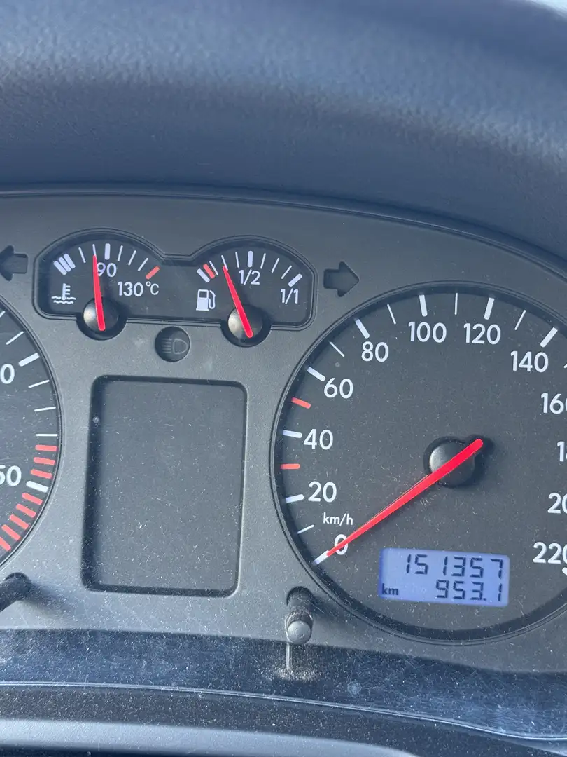 Volkswagen Golf golf 4  1.9 tdi - 1