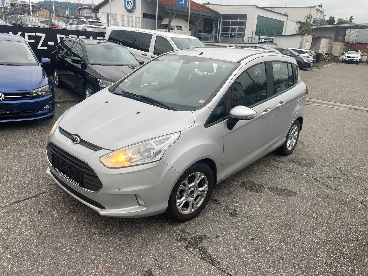 Ford B-Max B-MAX Trend/orig 15TKM Silber - 1