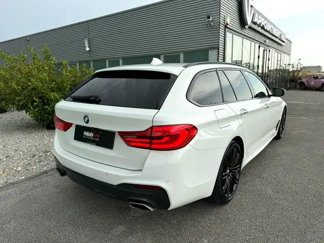 BMW 5 Series view 2