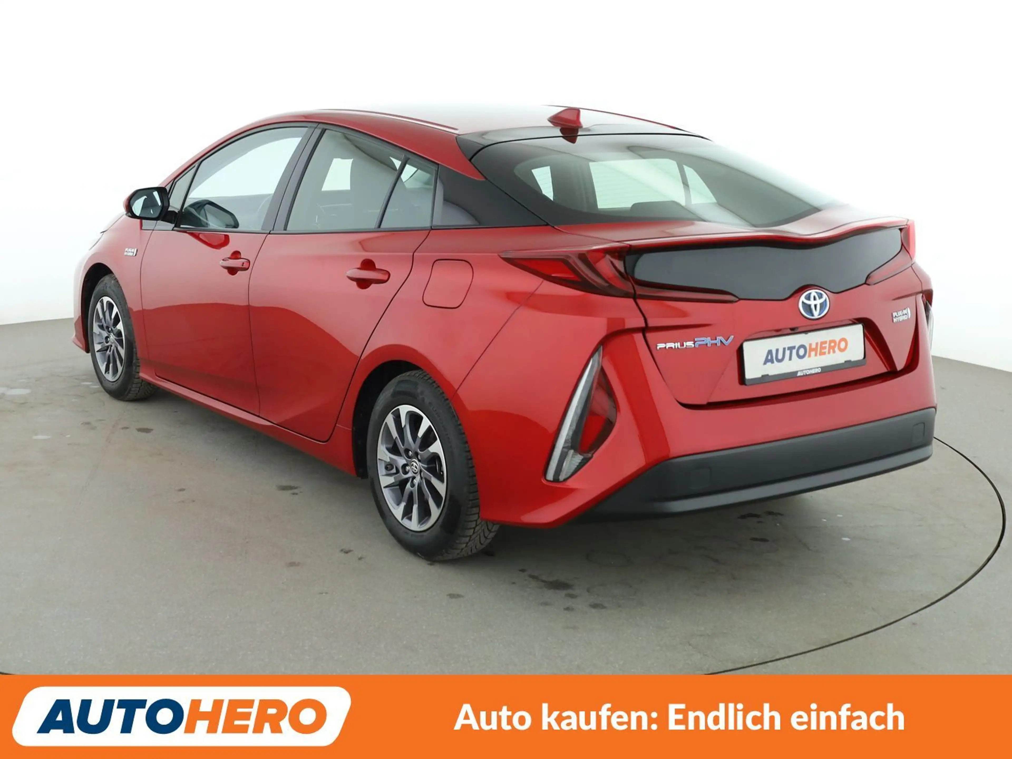 Toyota Prius 1.8 Plug-in Hybrid Comfort Aut.*NAVI*CAM*ACC*HUD* — photo 4