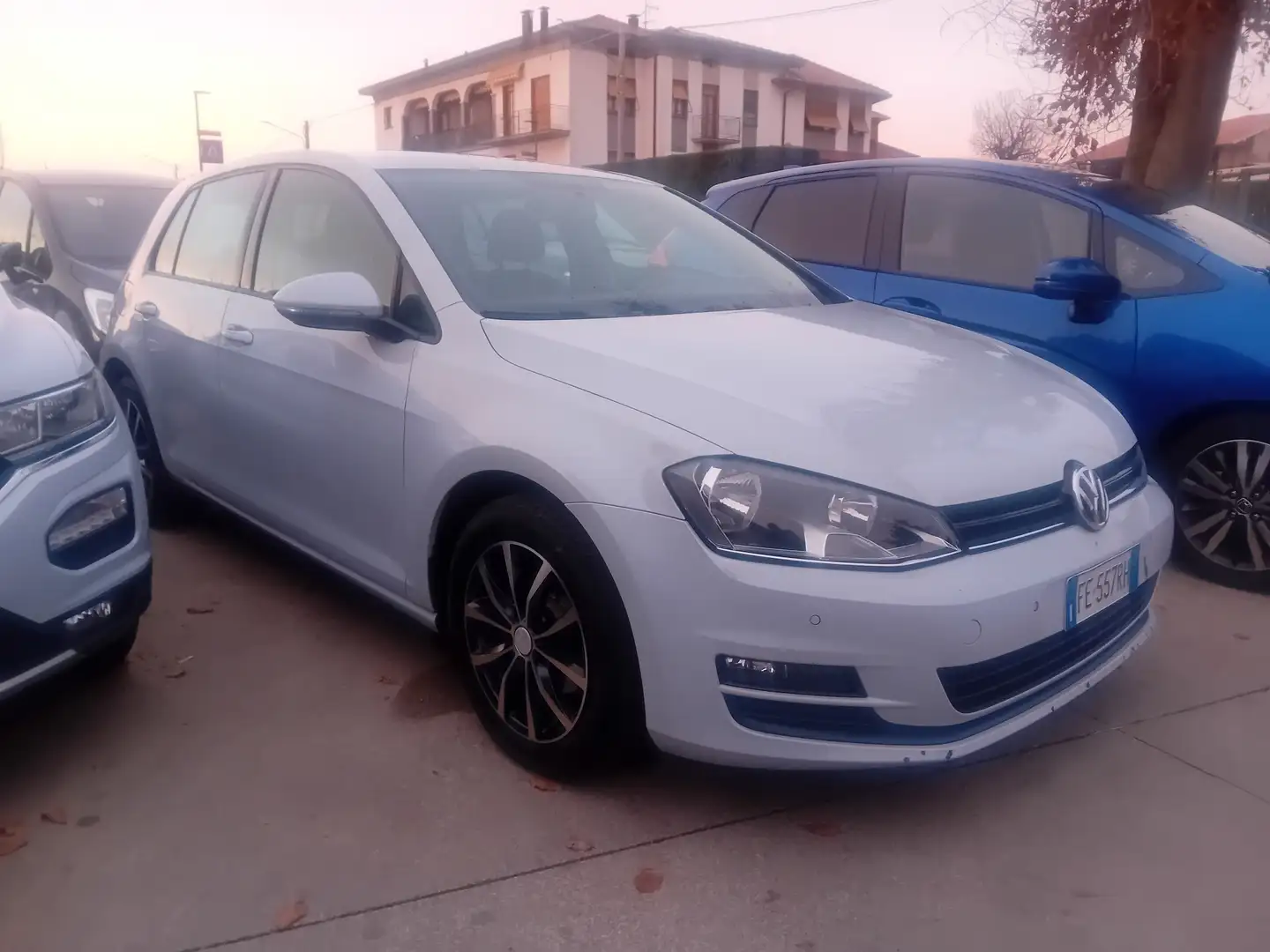 Volkswagen Golf Golf 5p 1.6 tdi Trendline 90cv E6 Wit - 2