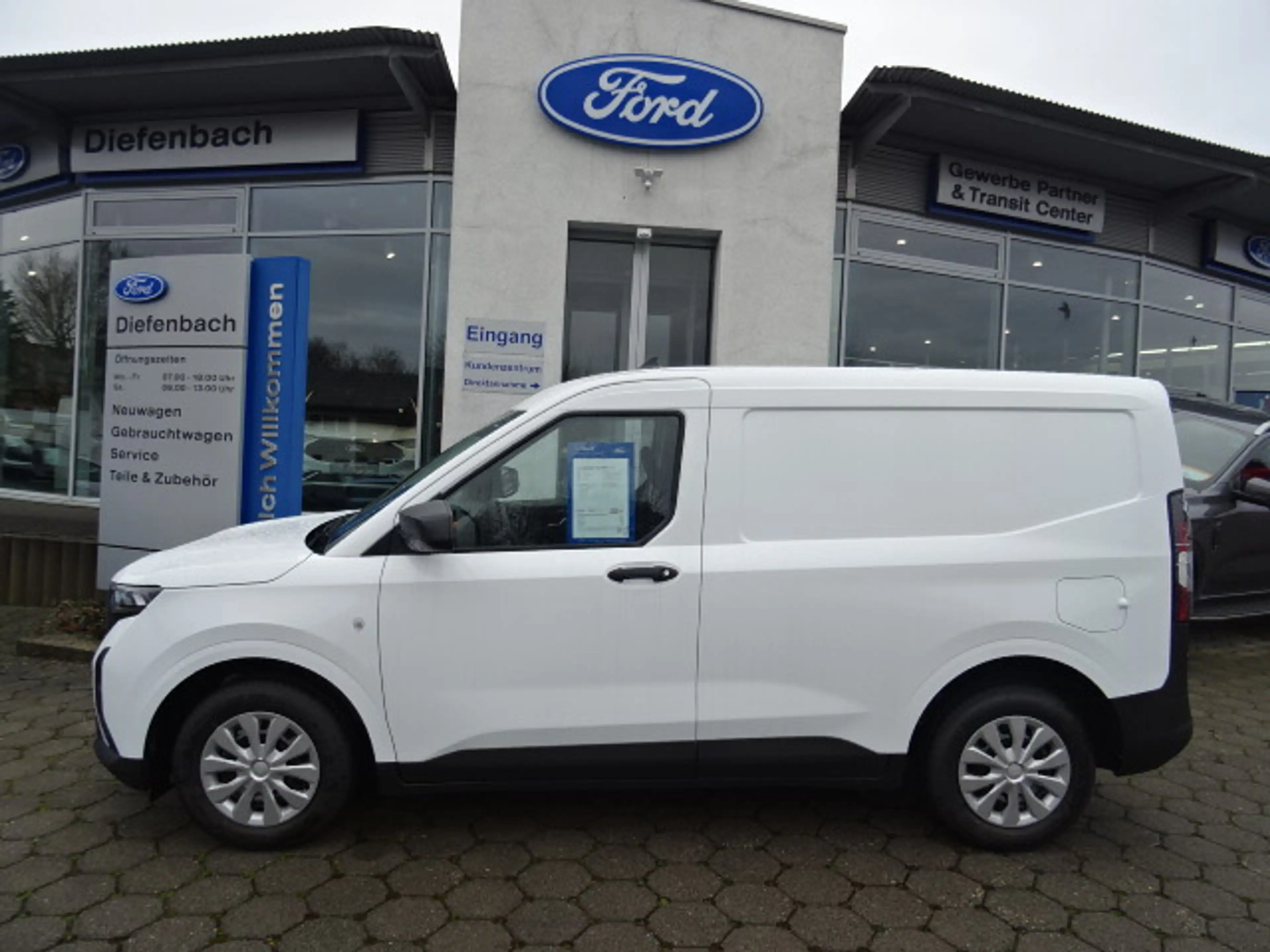 Ford Transit Courier 1.5 Ecoblue Trend — photo 2