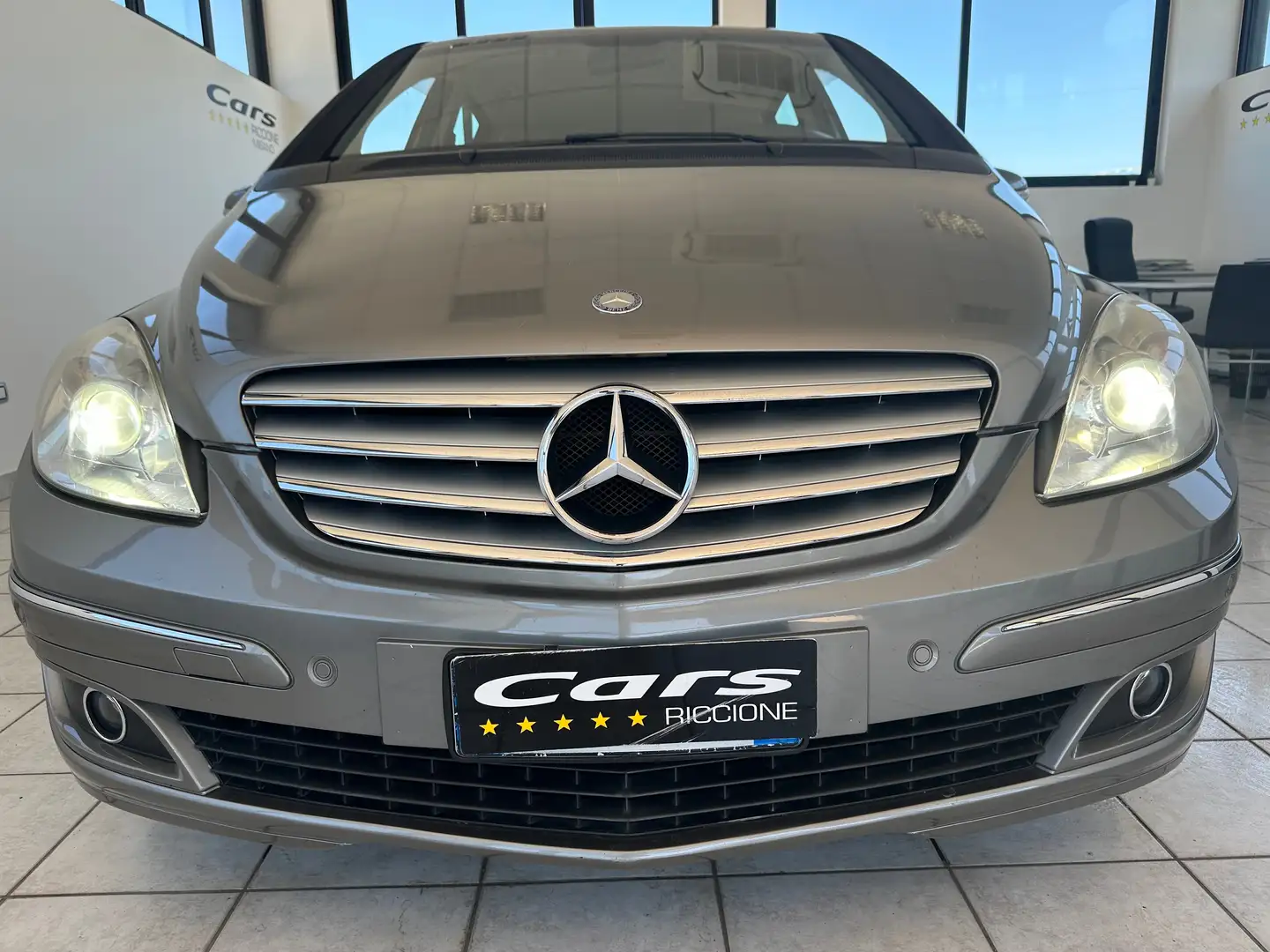 Mercedes-Benz B 200 UNIPROPRIETARIO CAMBIO AUT XENO SENSORI Gris - 2