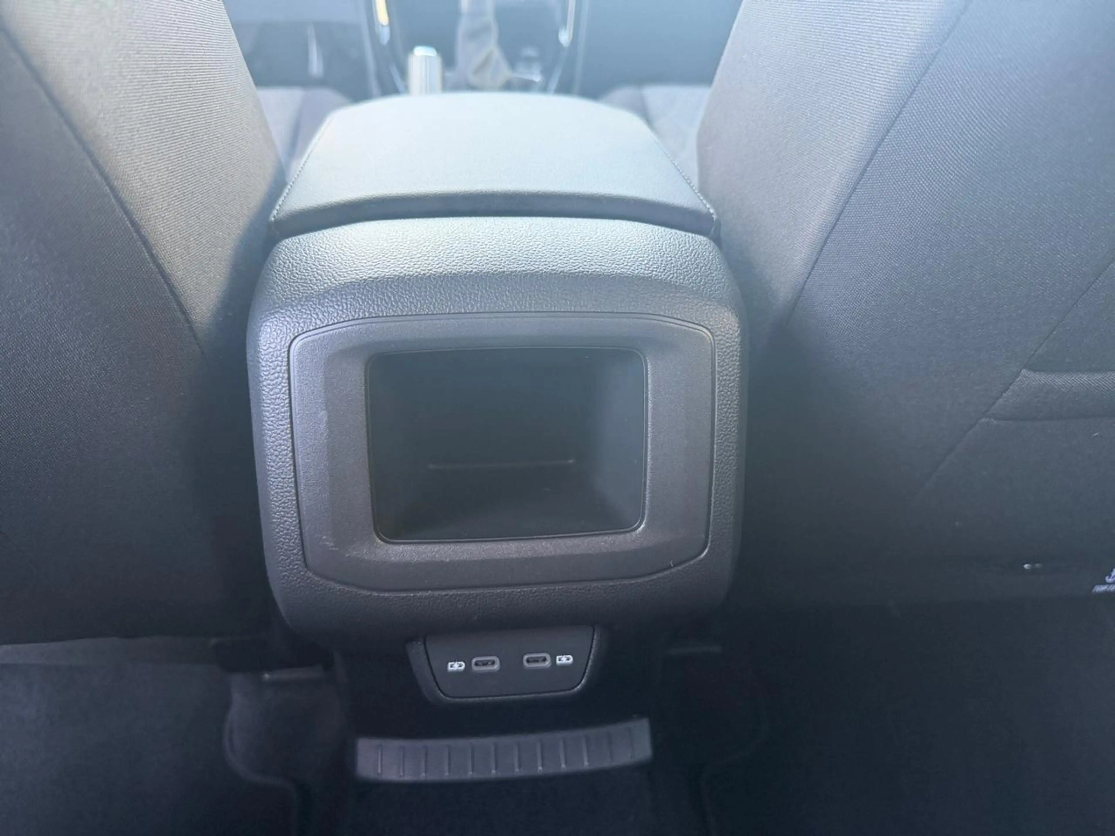 Volkswagen T-Cross 1.0 TSI Life Business OPF DSG — photo 11