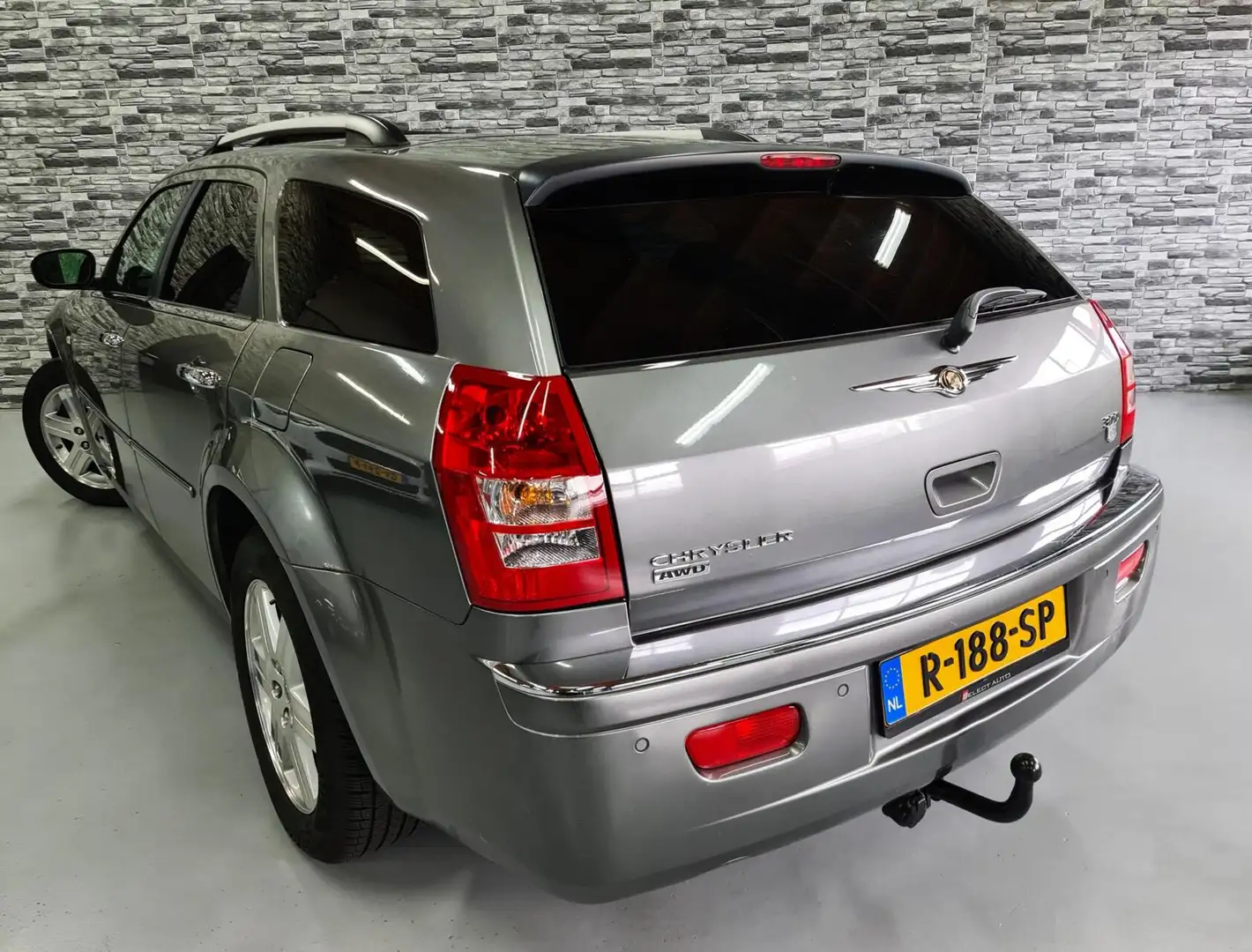 Chrysler 300C Touring 3.5 V6 AWD *Automaat*Schuifdak*Leder*! Grijs - 2