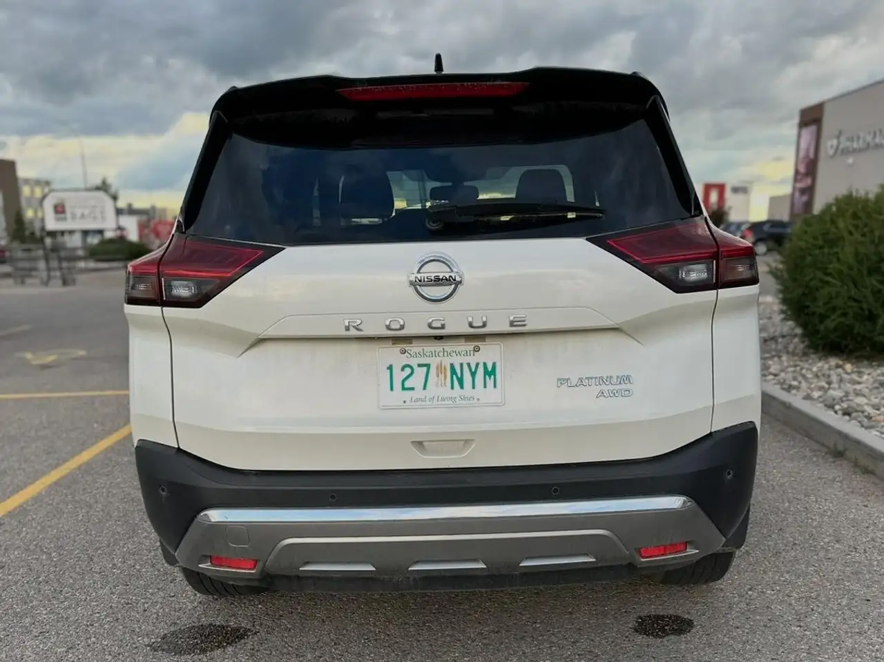 Nissan Rogue снимка Nissan Rogue