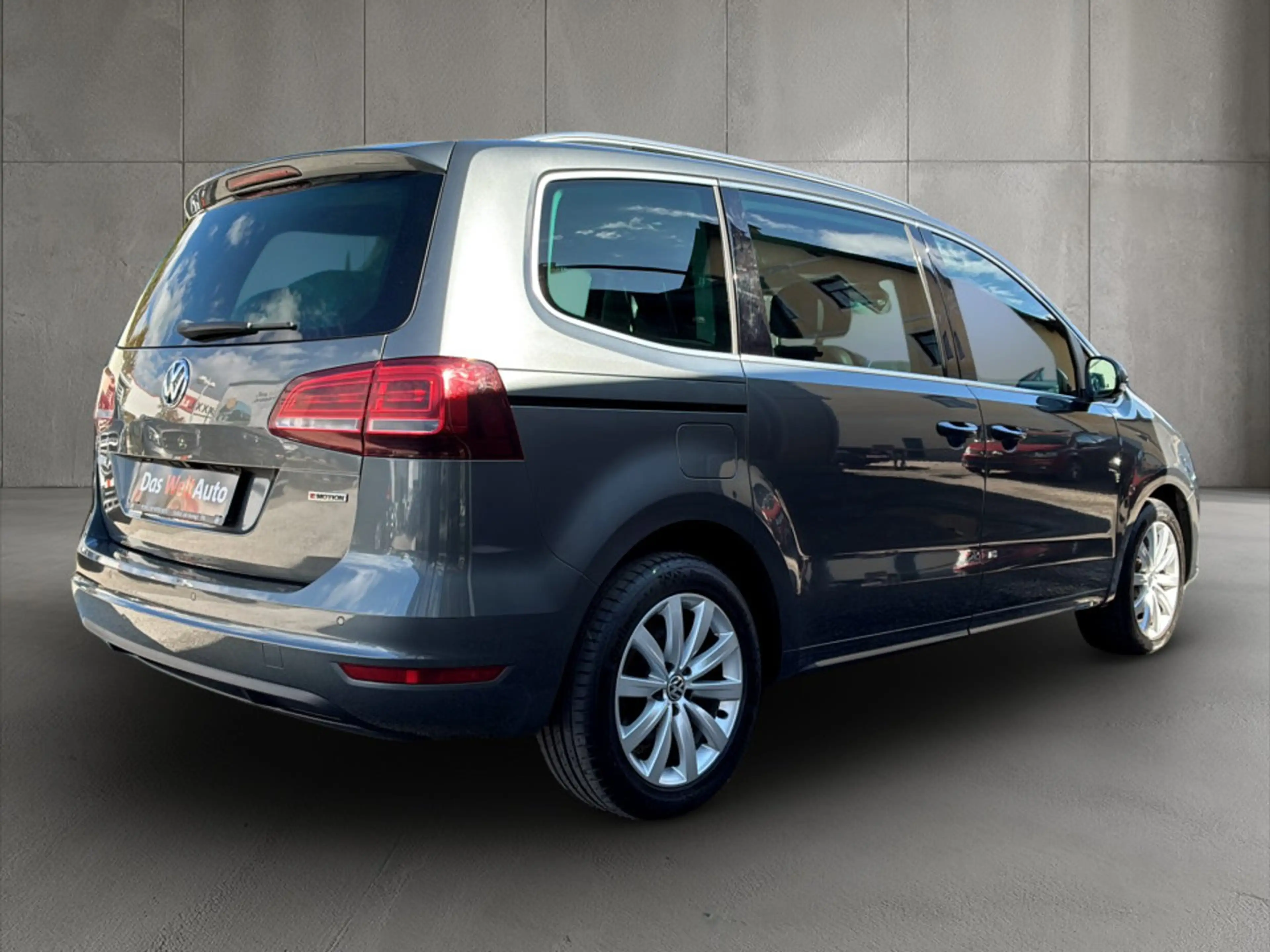 Volkswagen Sharan Bus+ TDI SCR 4MOTION DSG 7-Sitzer — photo 4