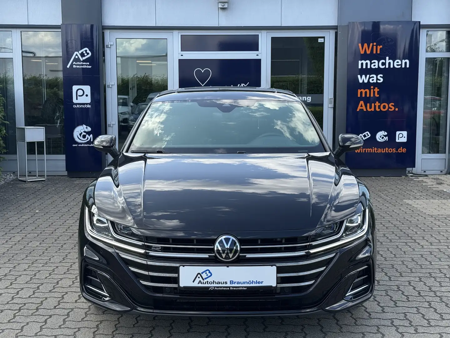 Volkswagen Arteon Shooting Brake R-Line 2.0 TDI DSG*AHK*IQ*ACC* Schwarz - 1