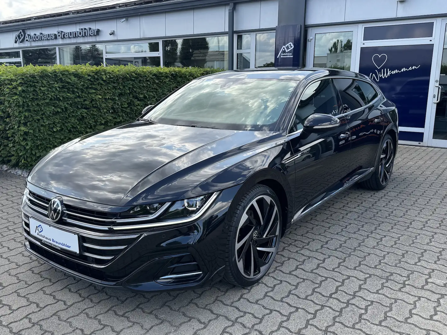 Volkswagen Arteon Shooting Brake R-Line 2.0 TDI DSG*AHK*IQ*ACC* Schwarz - 2