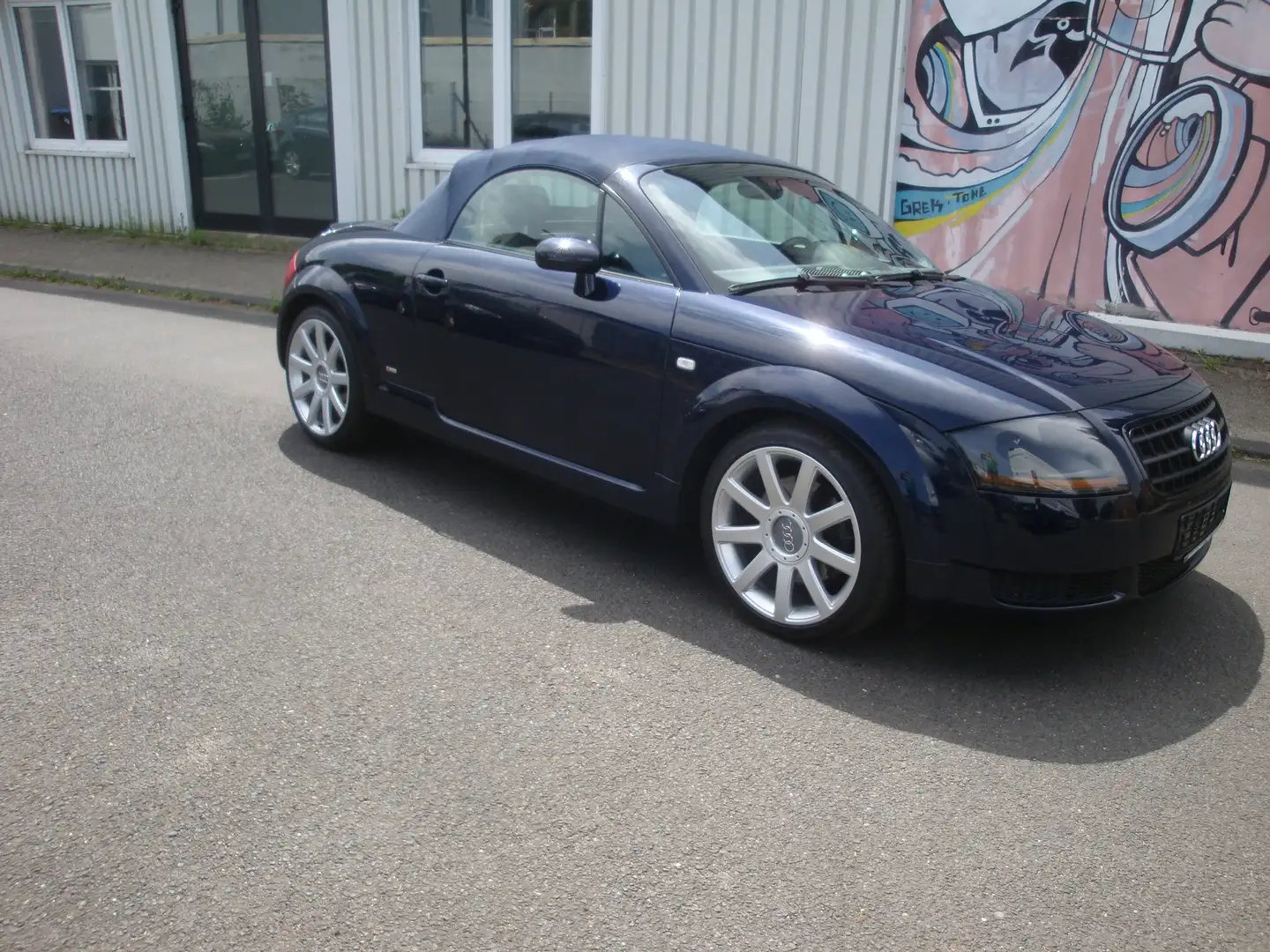 Audi TT 1.8 T Roadster (132kW) Albastru - 2