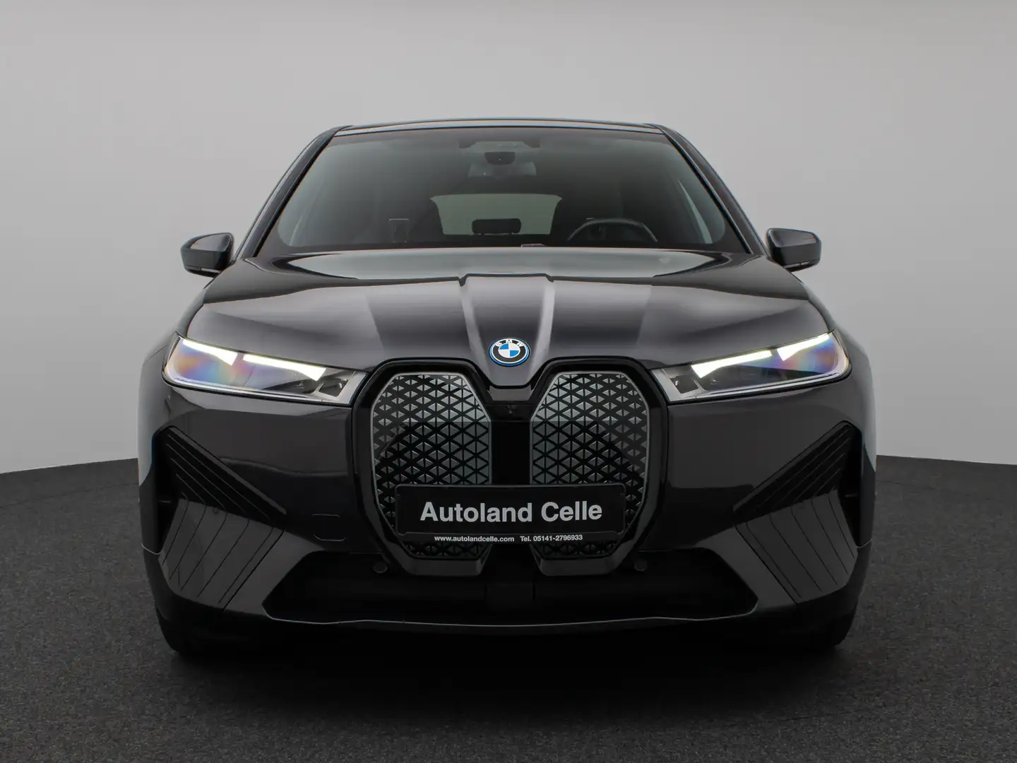 BMW iX xD40 Panorama 360°DAB H K Laser ACC AHK Sport Gris - 2