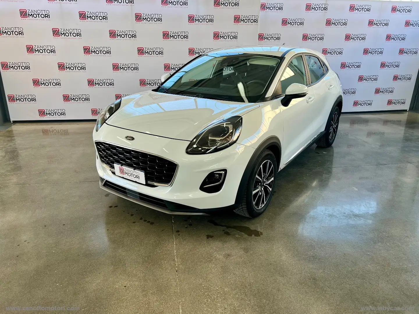 Ford Puma 1.0 EcoBoost Hyb. 125 CV Tit. Bianco - 1