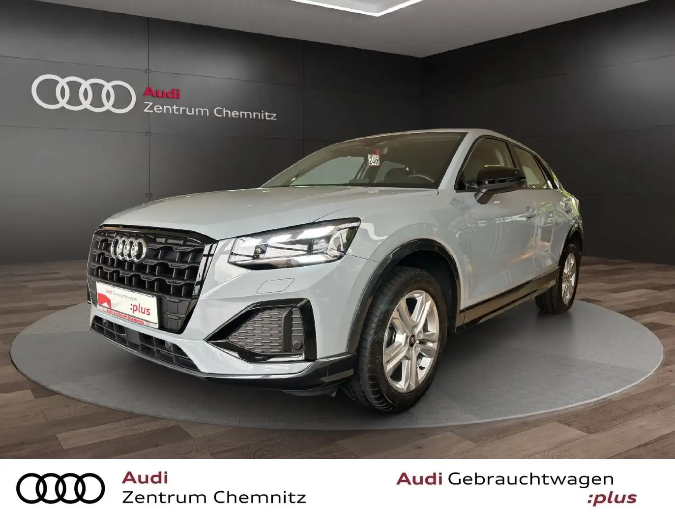Audi Q2 35 TFSI S tr. MATRIX+AHZV+REAR Gris - 1