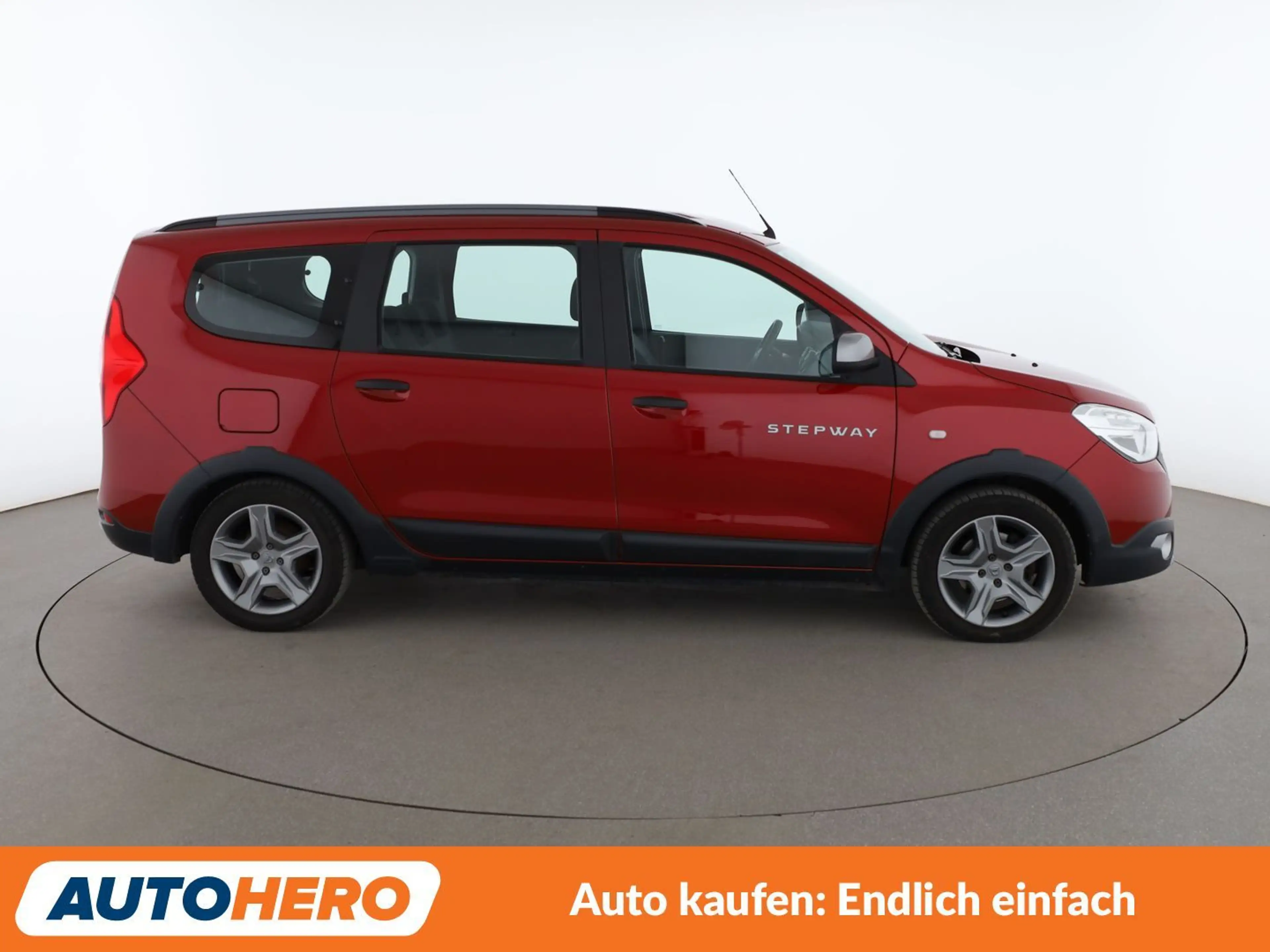 Dacia Lodgy 1.5 Blue dCi Stepway *CAM*TEMPO*KLIMA* — photo 7