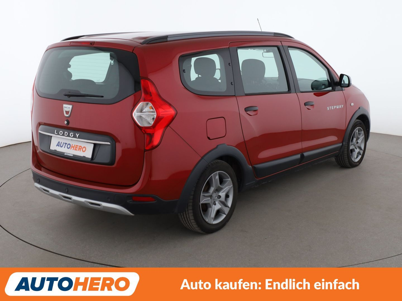 Dacia Lodgy 1.5 Blue dCi Stepway *CAM*TEMPO*KLIMA* — photo 6