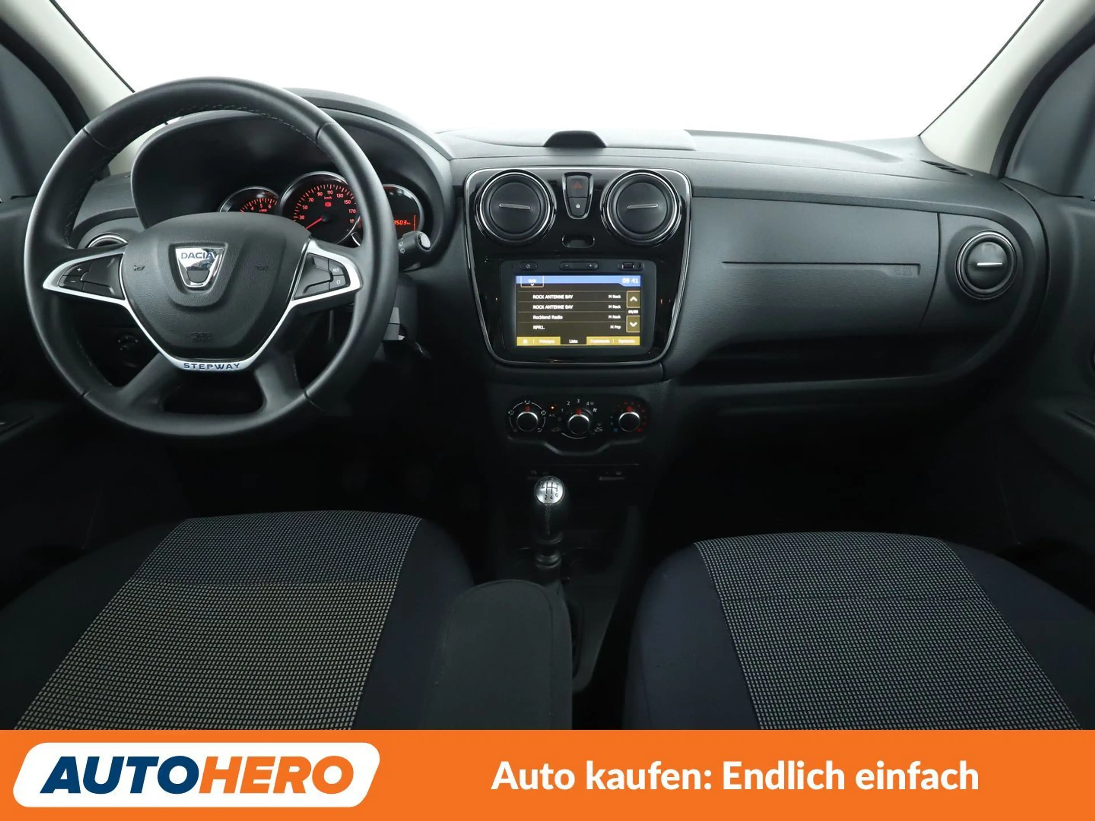 Dacia Lodgy 1.5 Blue dCi Stepway *CAM*TEMPO*KLIMA* — photo 12