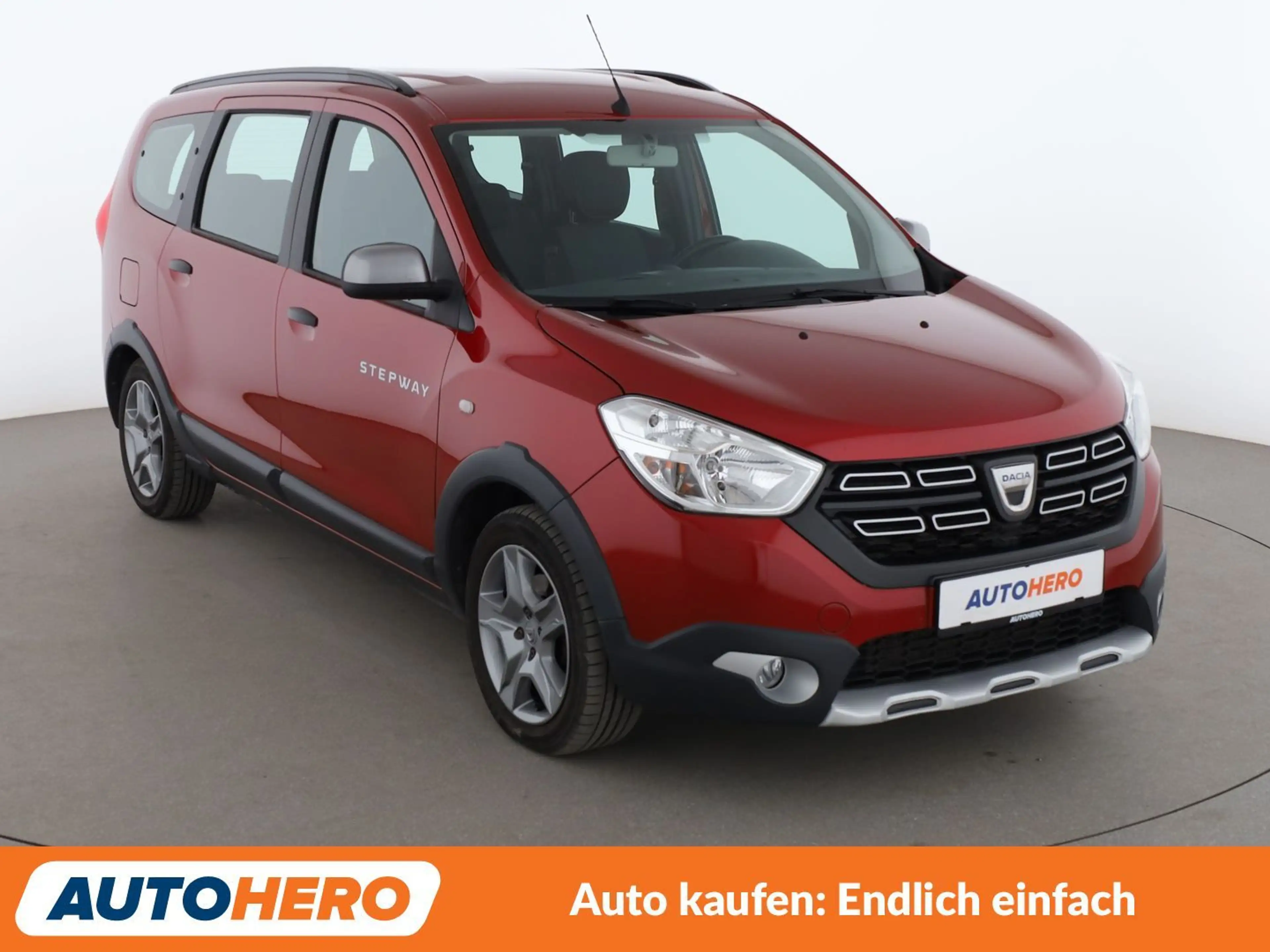 Dacia Lodgy 1.5 Blue dCi Stepway *CAM*TEMPO*KLIMA* — photo 8