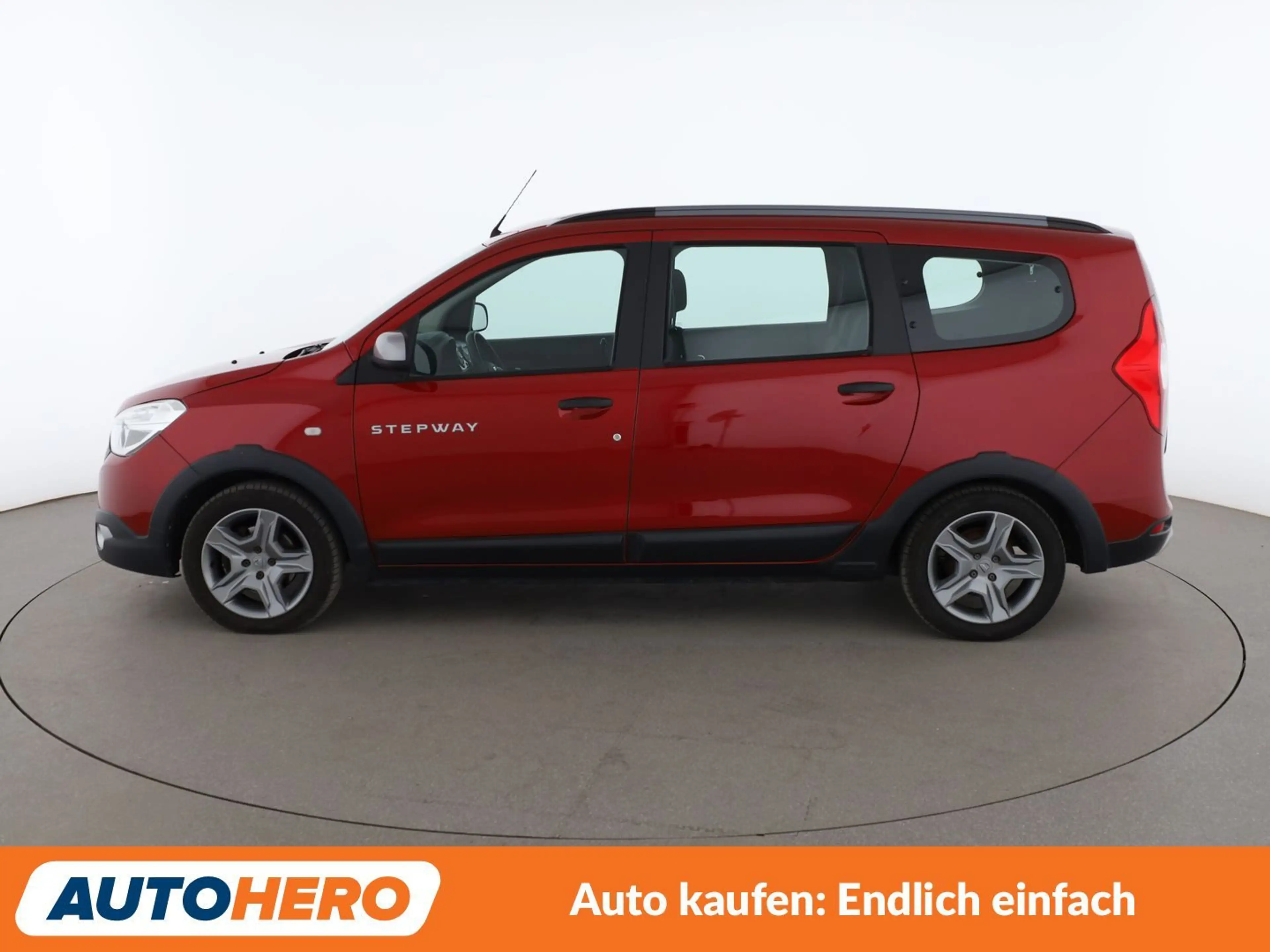 Dacia Lodgy 1.5 Blue dCi Stepway *CAM*TEMPO*KLIMA* — photo 3