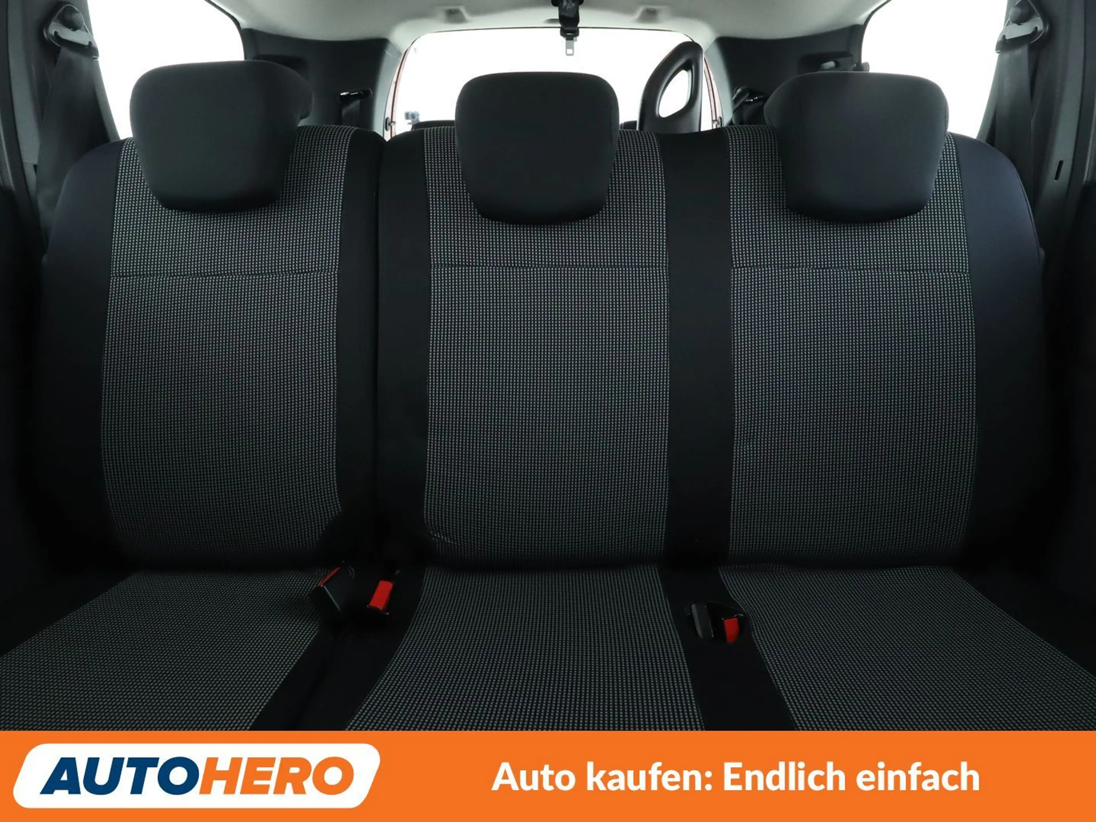 Dacia Lodgy 1.5 Blue dCi Stepway *CAM*TEMPO*KLIMA* — photo 15