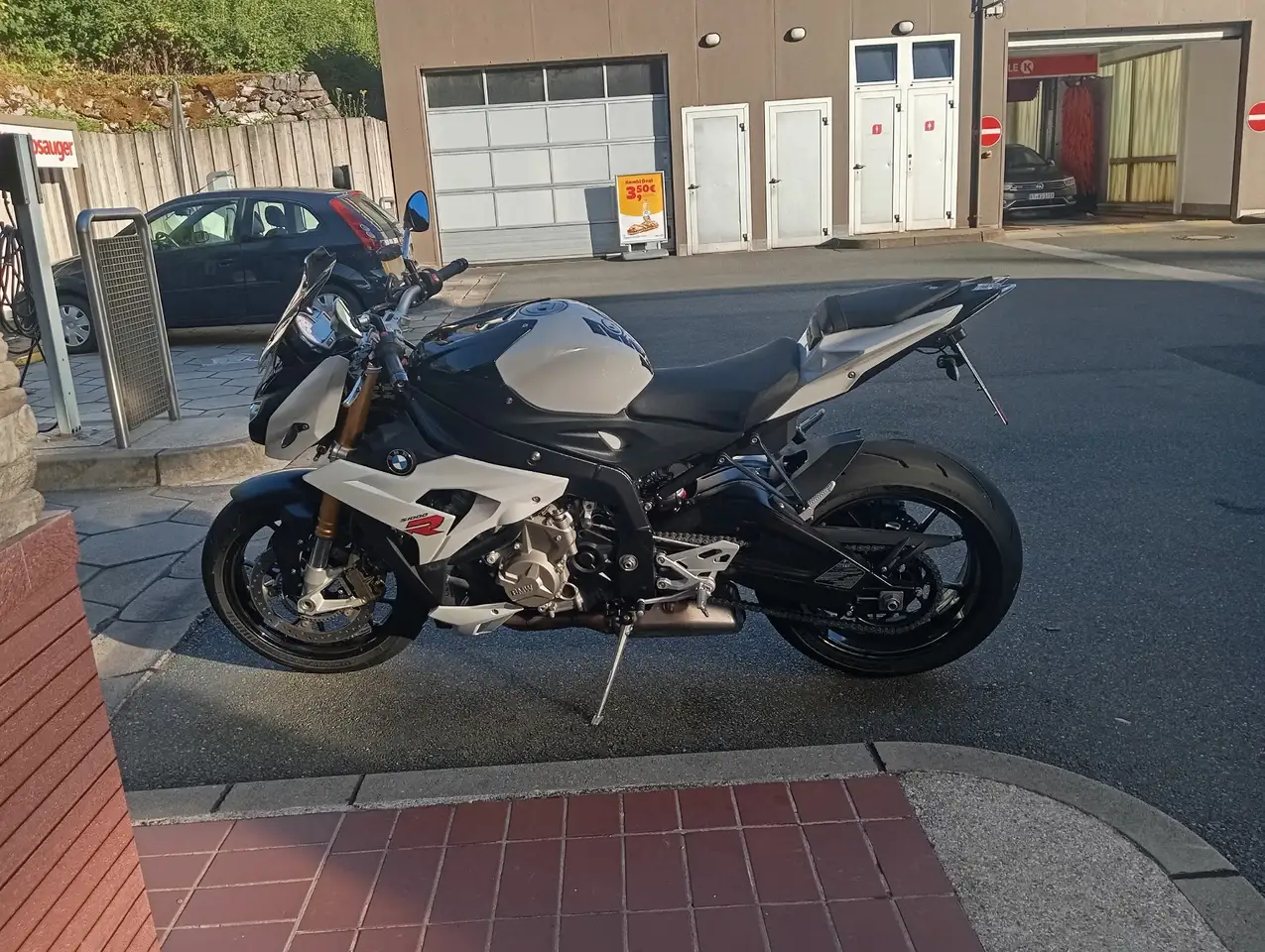 BMW S 1000 R
