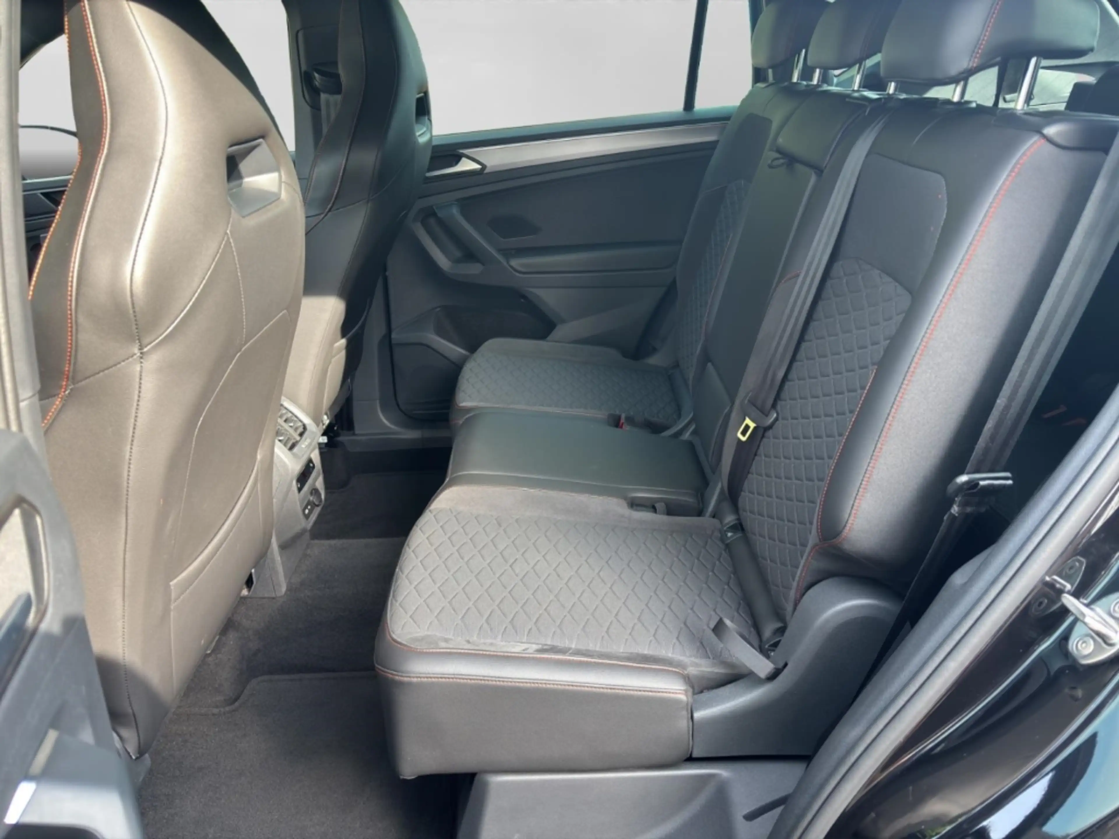 SEAT Tarraco 1.5 TSI ACT FR Alu LED AHK Kamera Navi ACC Sitzh. — photo 13