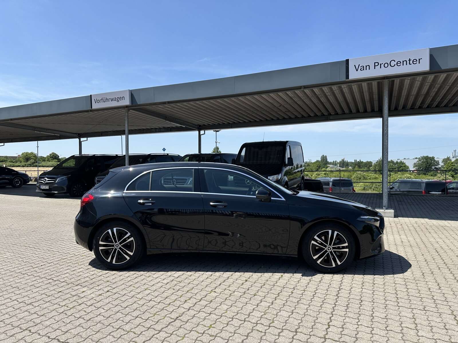 Mercedes-Benz A 180
