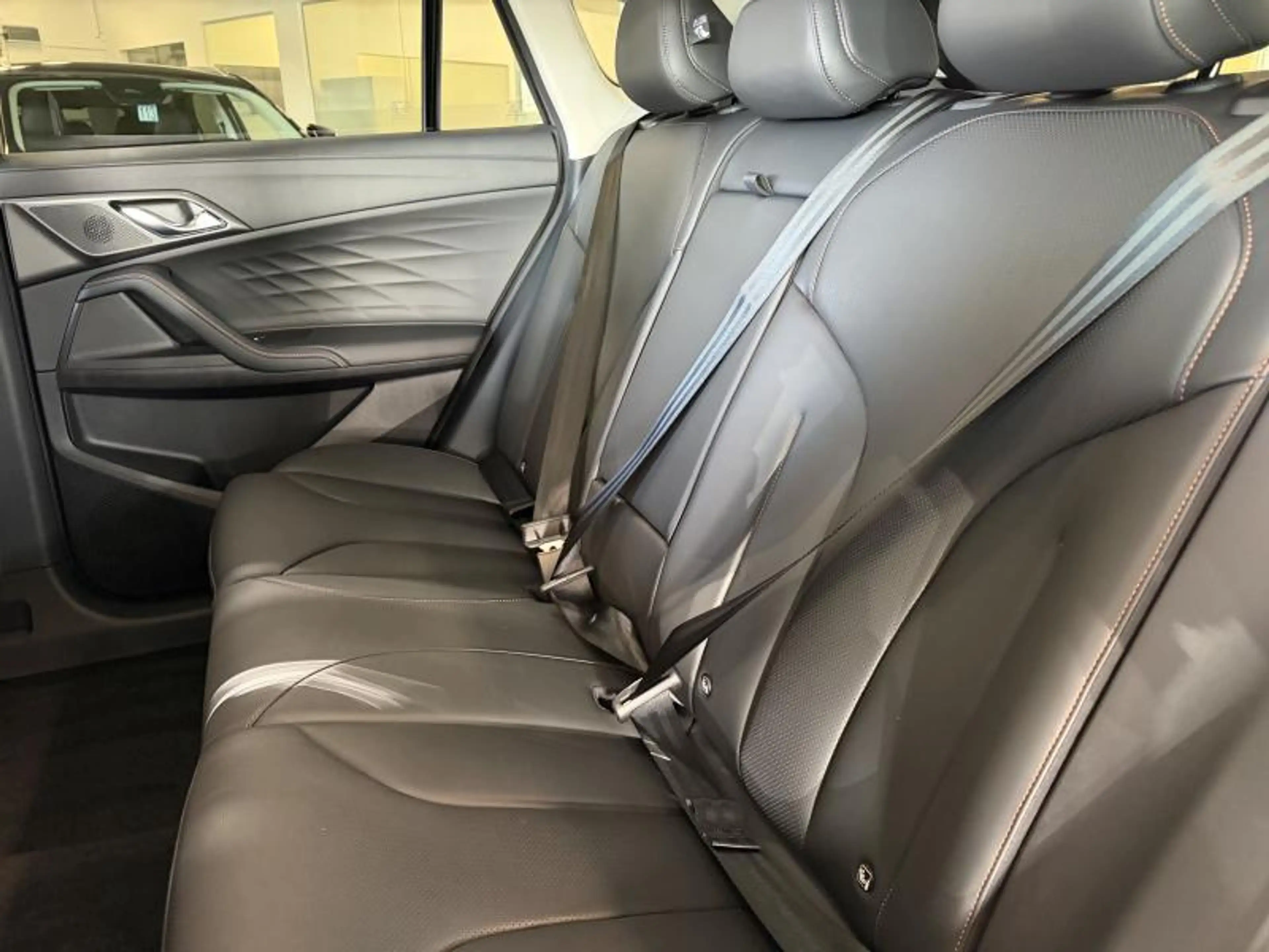 MG HS 1.5 T-GDi PHEV Luxury | FULL OPTION! - STOCK! — photo 13