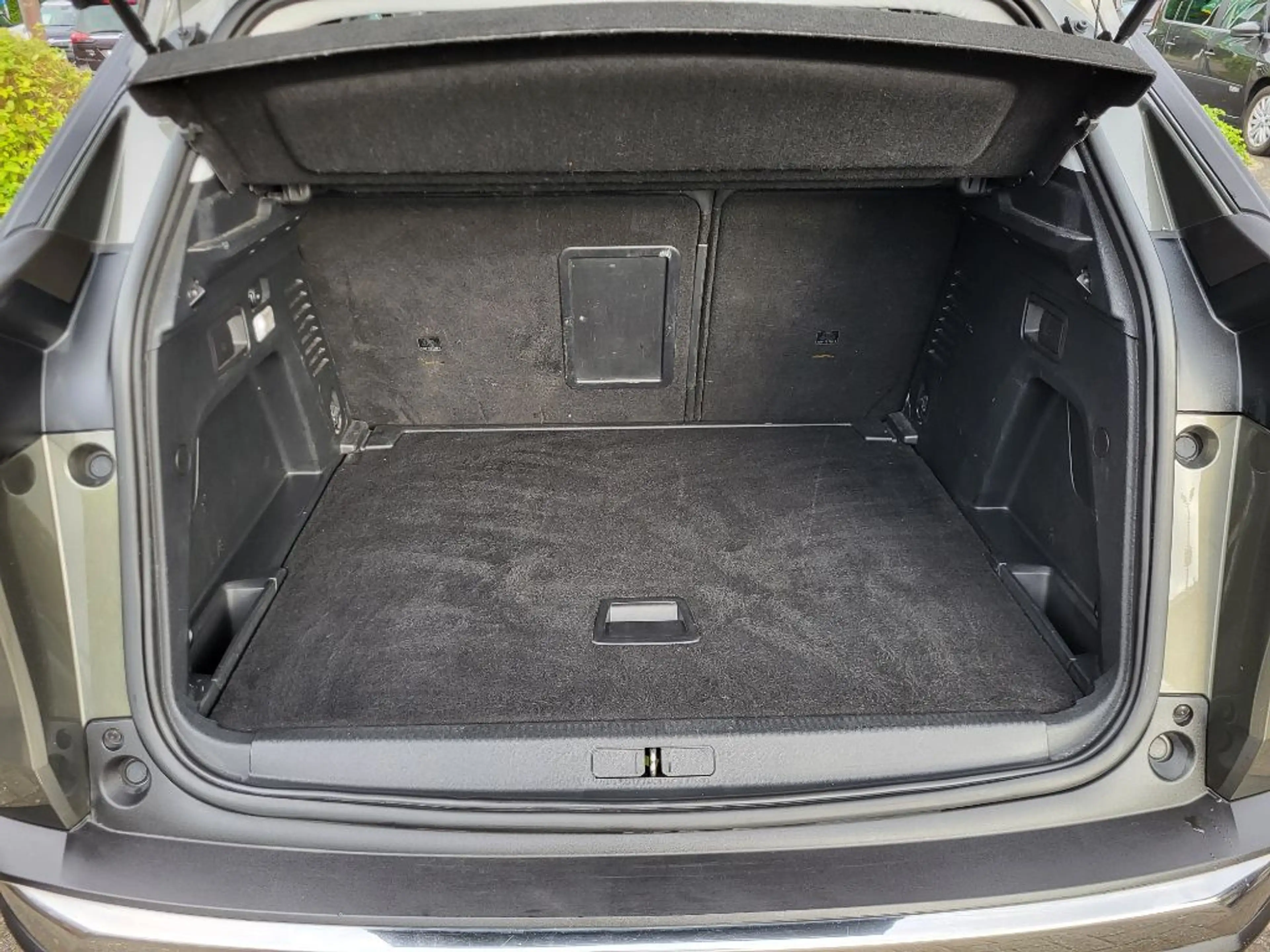 Peugeot 3008 THP 165 EAT6 Stop & Start Allure — photo 18
