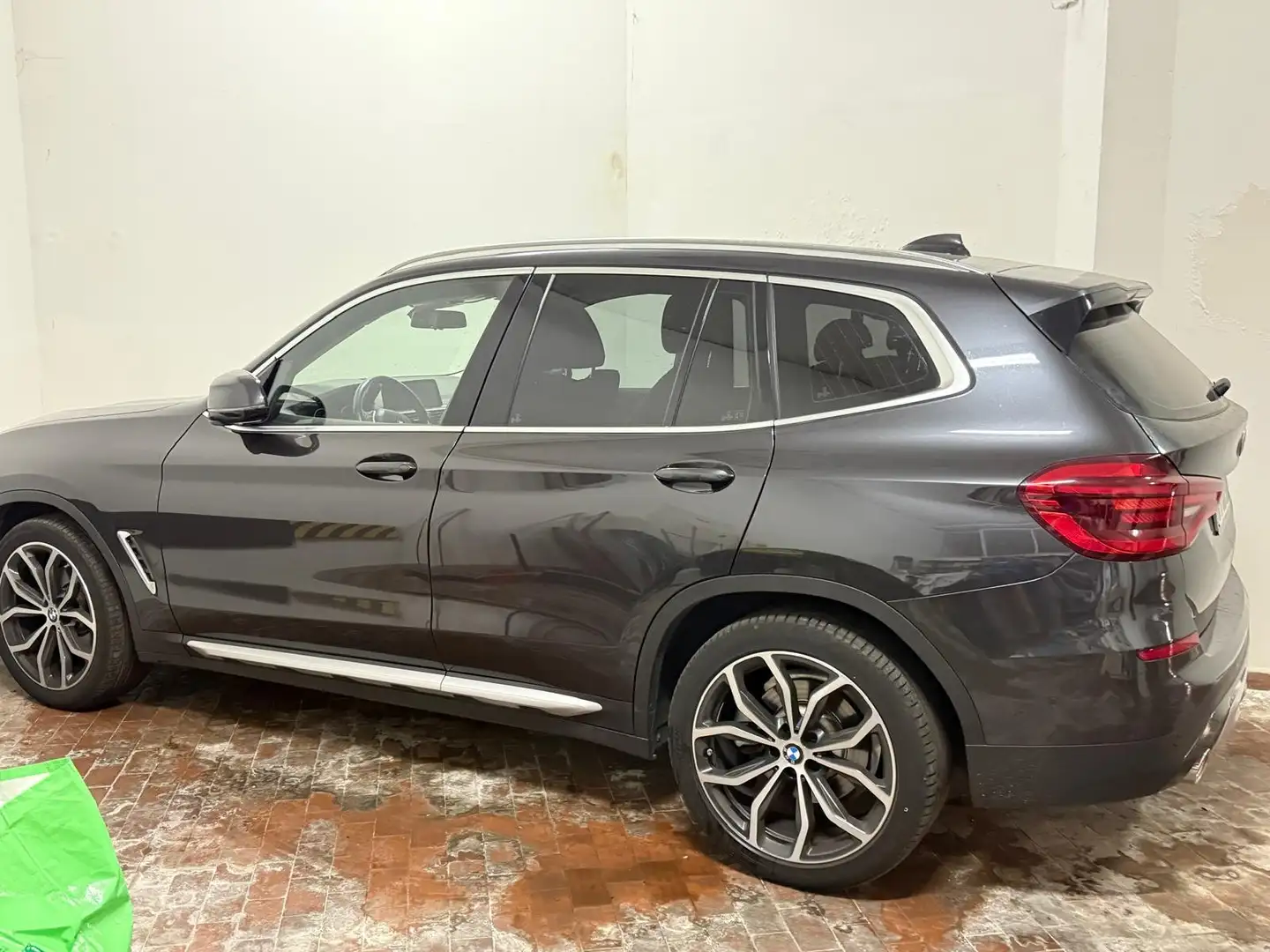 BMW X3 X3 xdrive20d xLine 190cv auto my19 Negru - 1