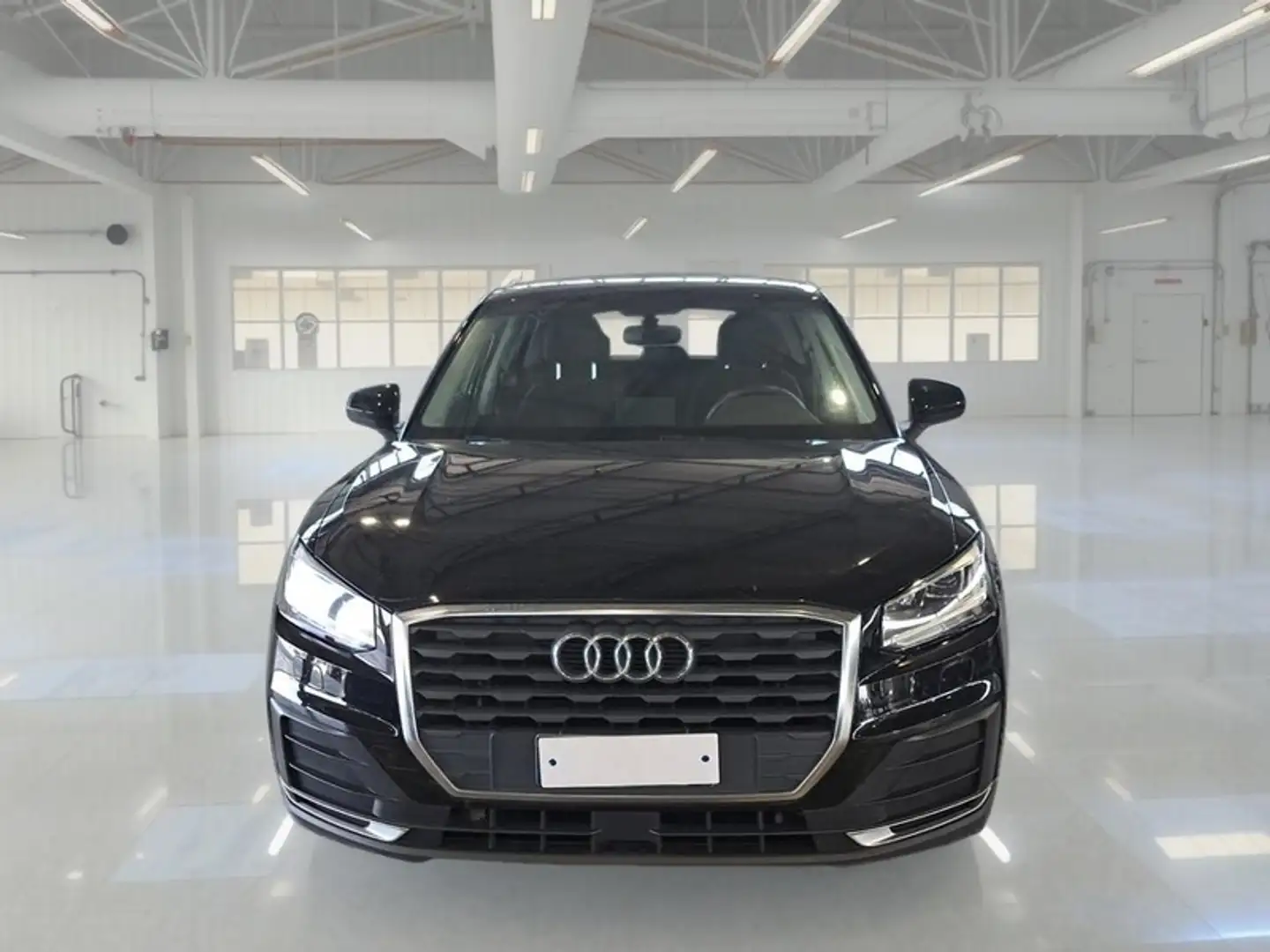 Audi Q2 1.6 30 TDI BUSINESS S TRONIC - 2