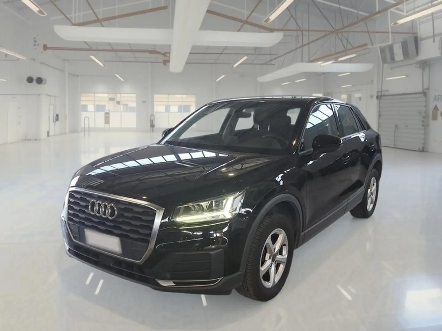 Audi Q2 1.6 30 TDI BUSINESS S TRONIC - 1