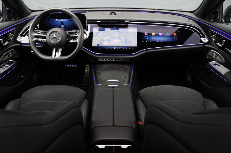 Mercedes-Benz E 400 e 4MATIC AMG Line | Luchtvering | Achterasbesturin — photo 2