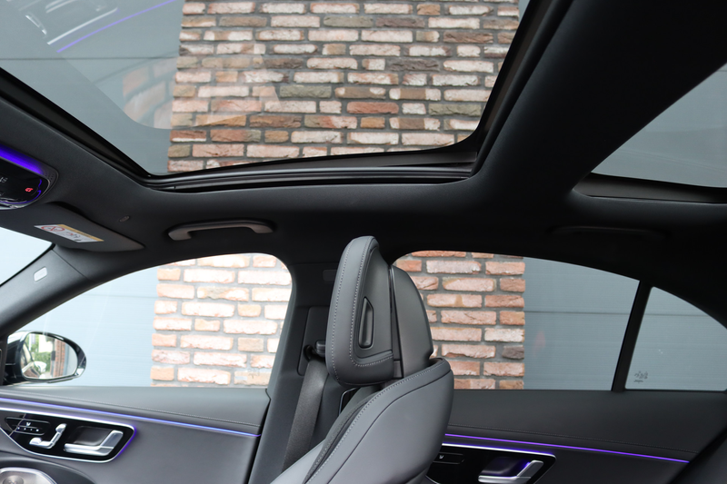 Mercedes-Benz E 400 e 4MATIC AMG Line | Luchtvering | Achterasbesturin — photo 4
