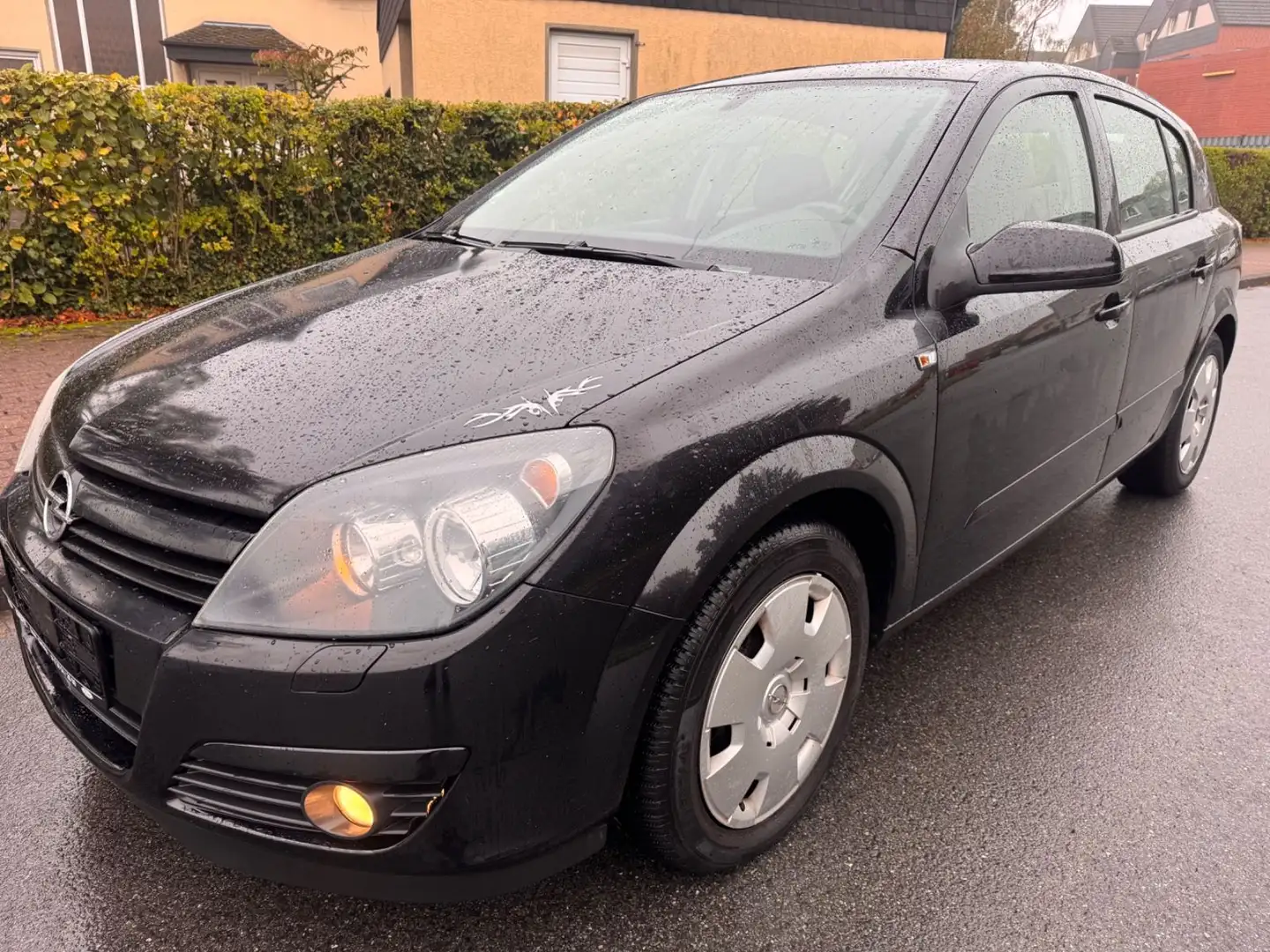 Opel Astra H Lim. Edition Tempomat Klima MFL Funk NS Schwarz - 1