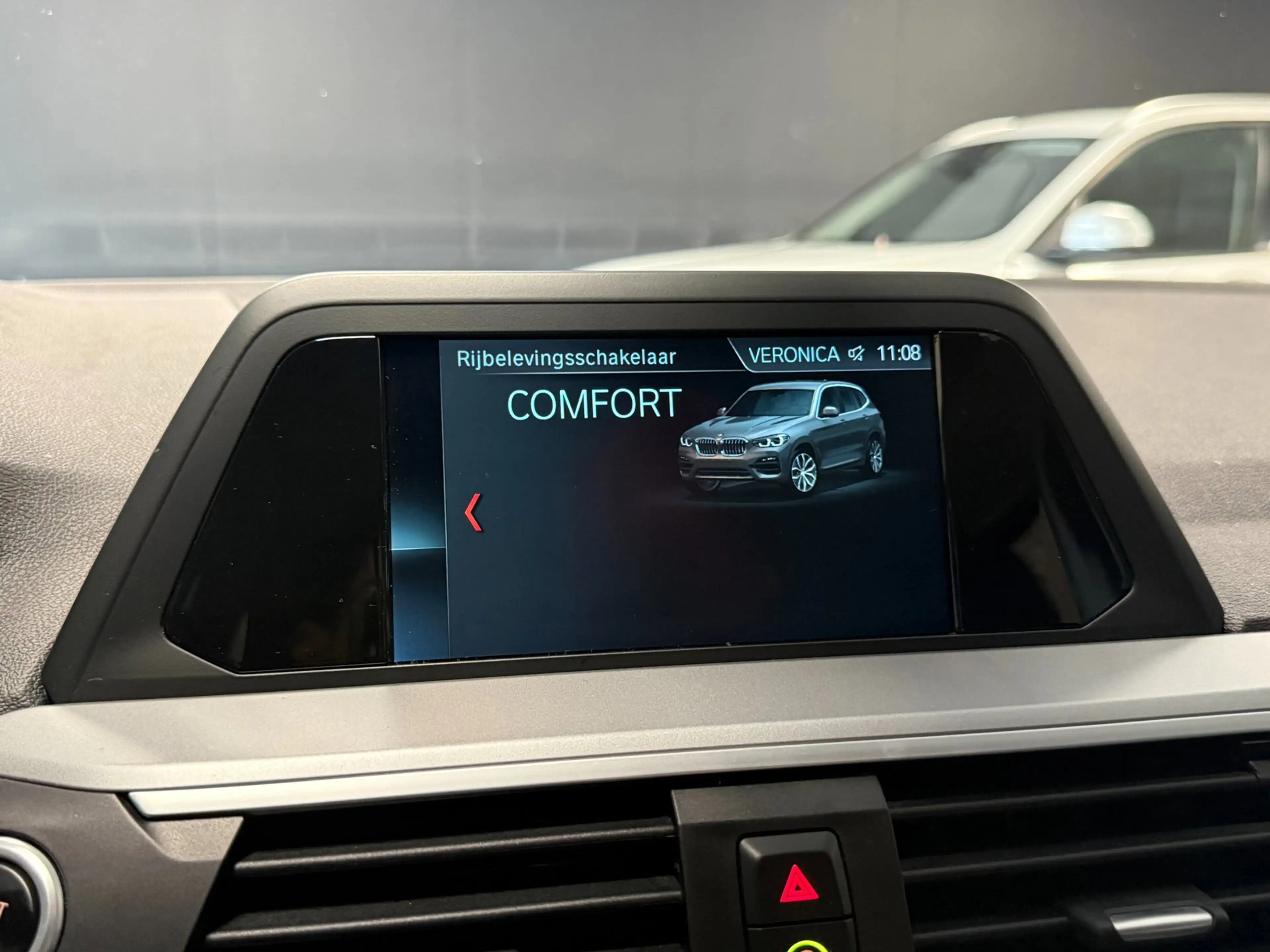 BMW X3 XDrive20i Launch Edition|CAMERA|BLUETOOTH|NAVI|PDC — photo 48