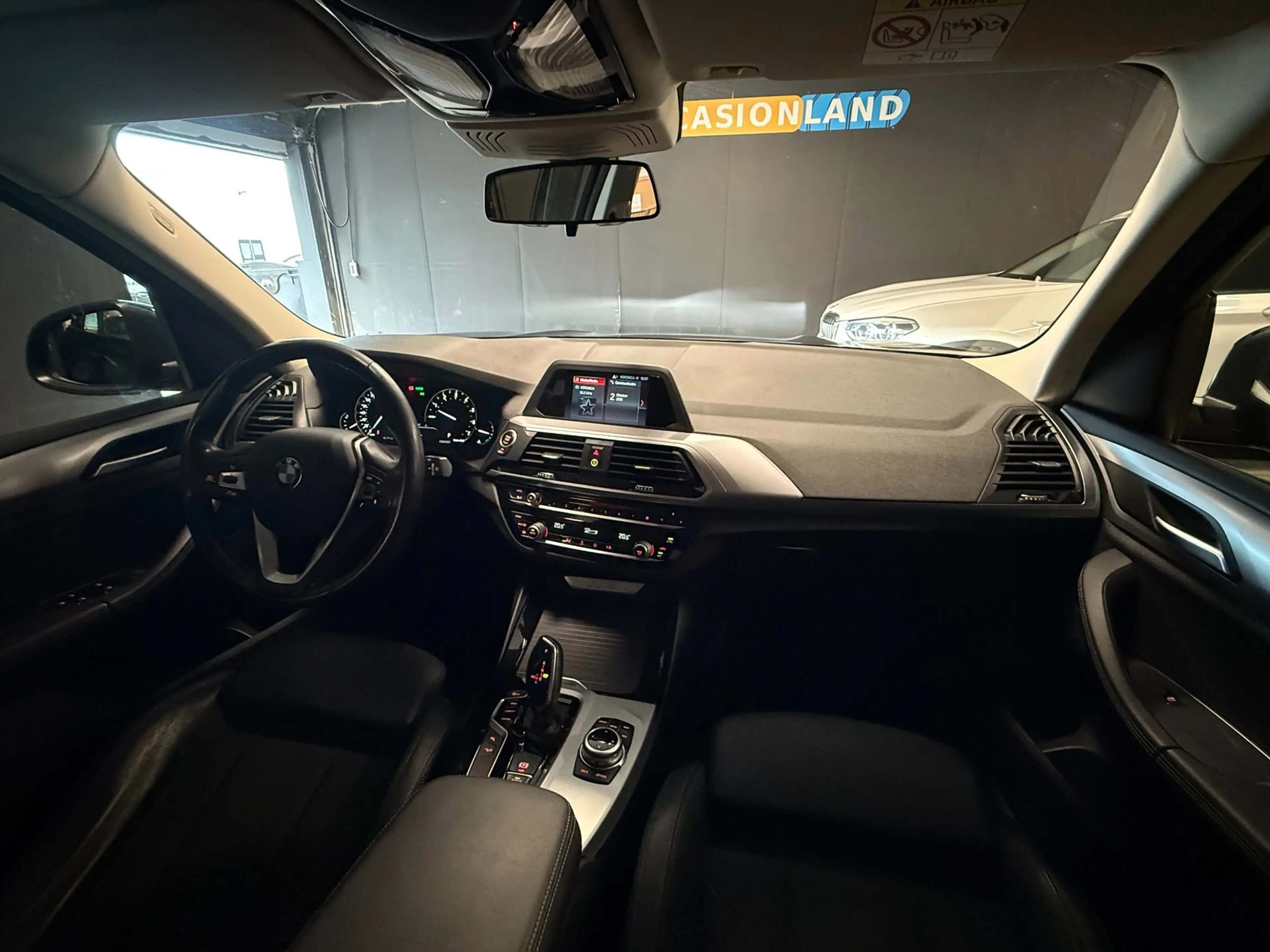 BMW X3 XDrive20i Launch Edition|CAMERA|BLUETOOTH|NAVI|PDC — photo 13