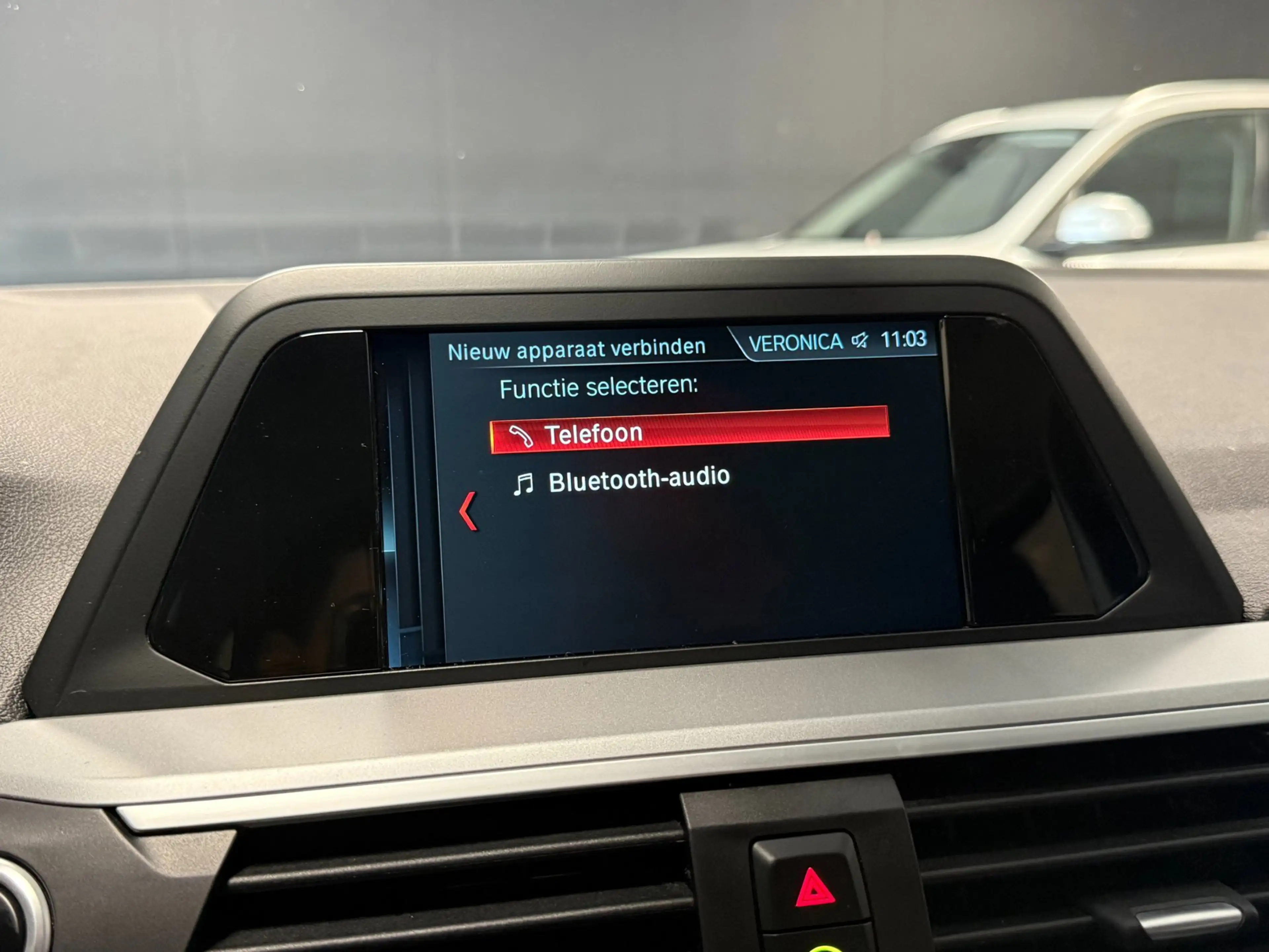 BMW X3 XDrive20i Launch Edition|CAMERA|BLUETOOTH|NAVI|PDC — photo 32