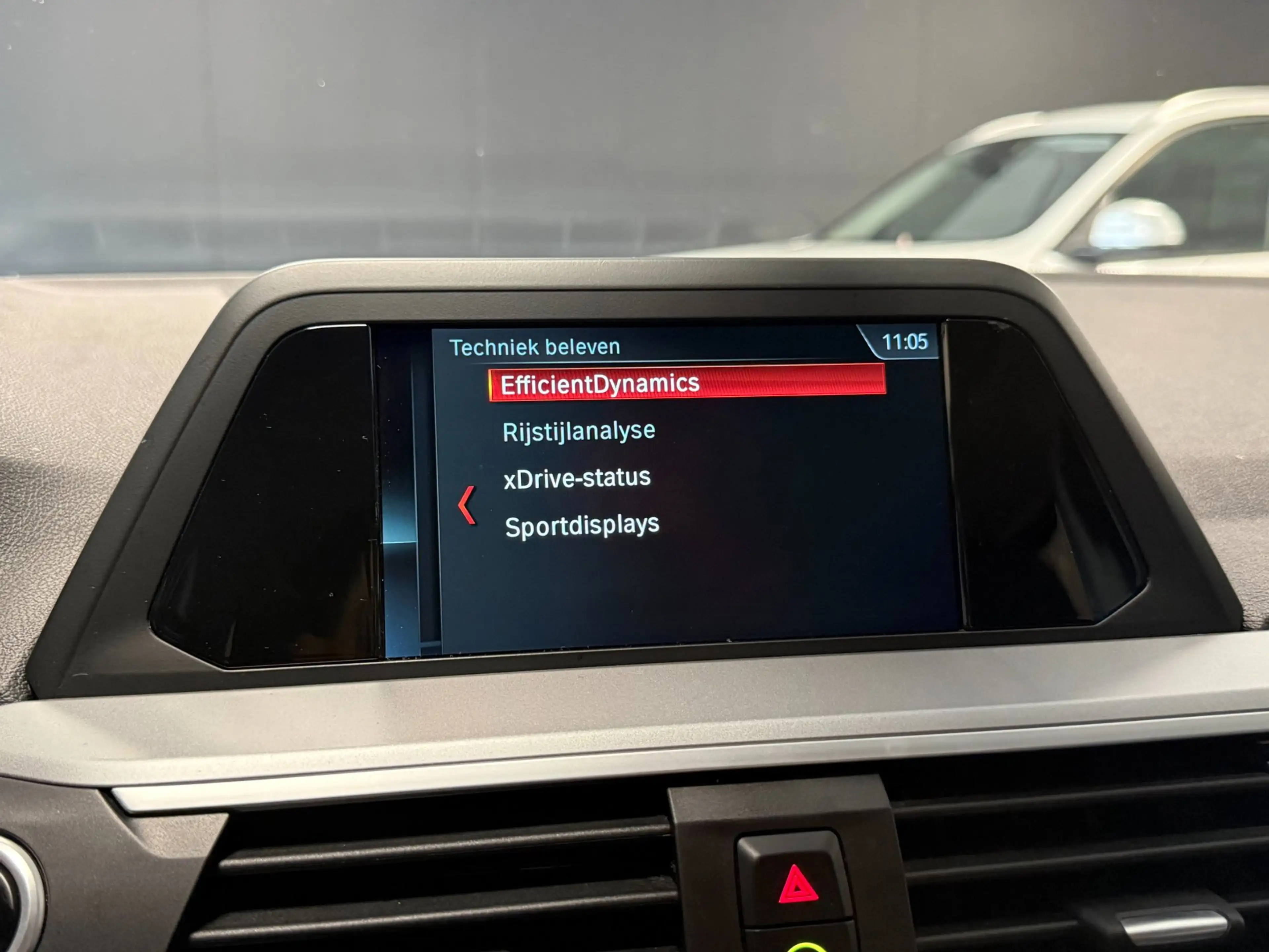 BMW X3 XDrive20i Launch Edition|CAMERA|BLUETOOTH|NAVI|PDC — photo 37