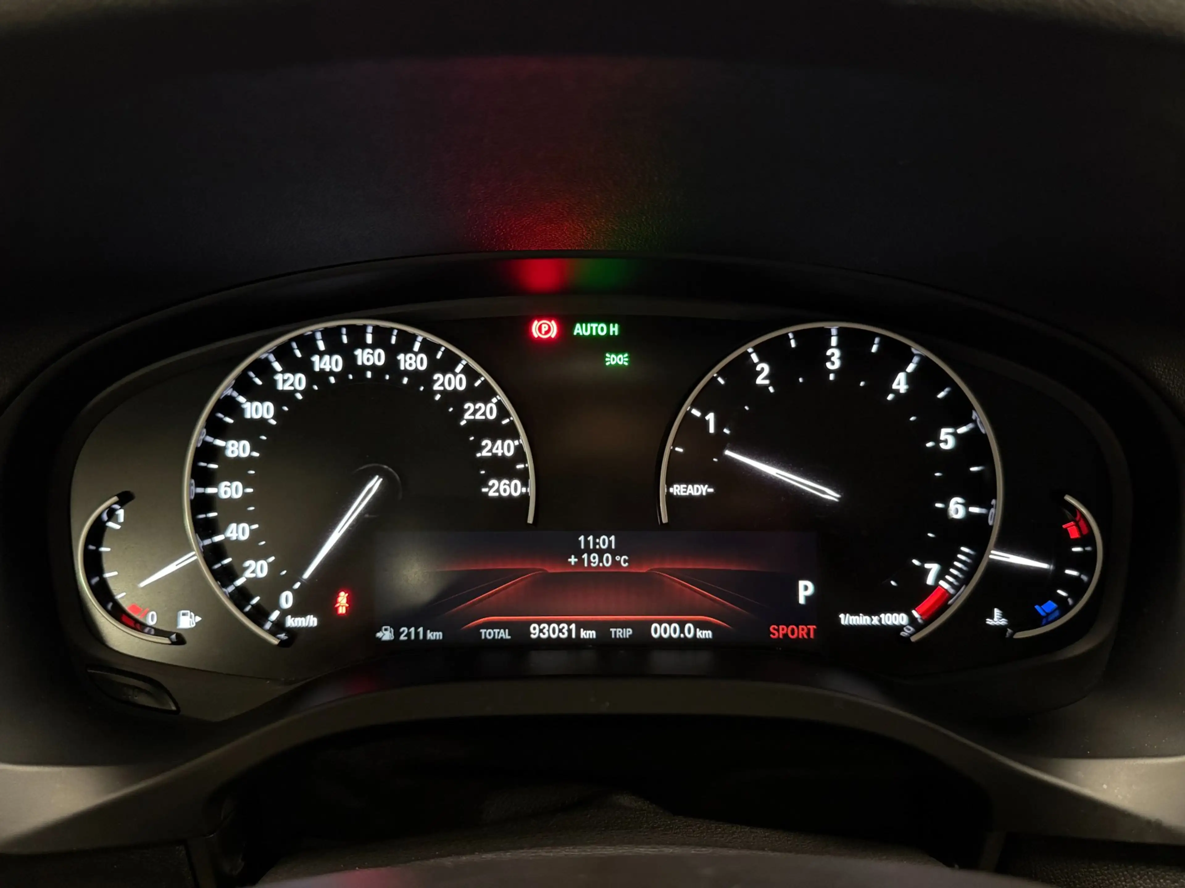 BMW X3 XDrive20i Launch Edition|CAMERA|BLUETOOTH|NAVI|PDC — photo 21