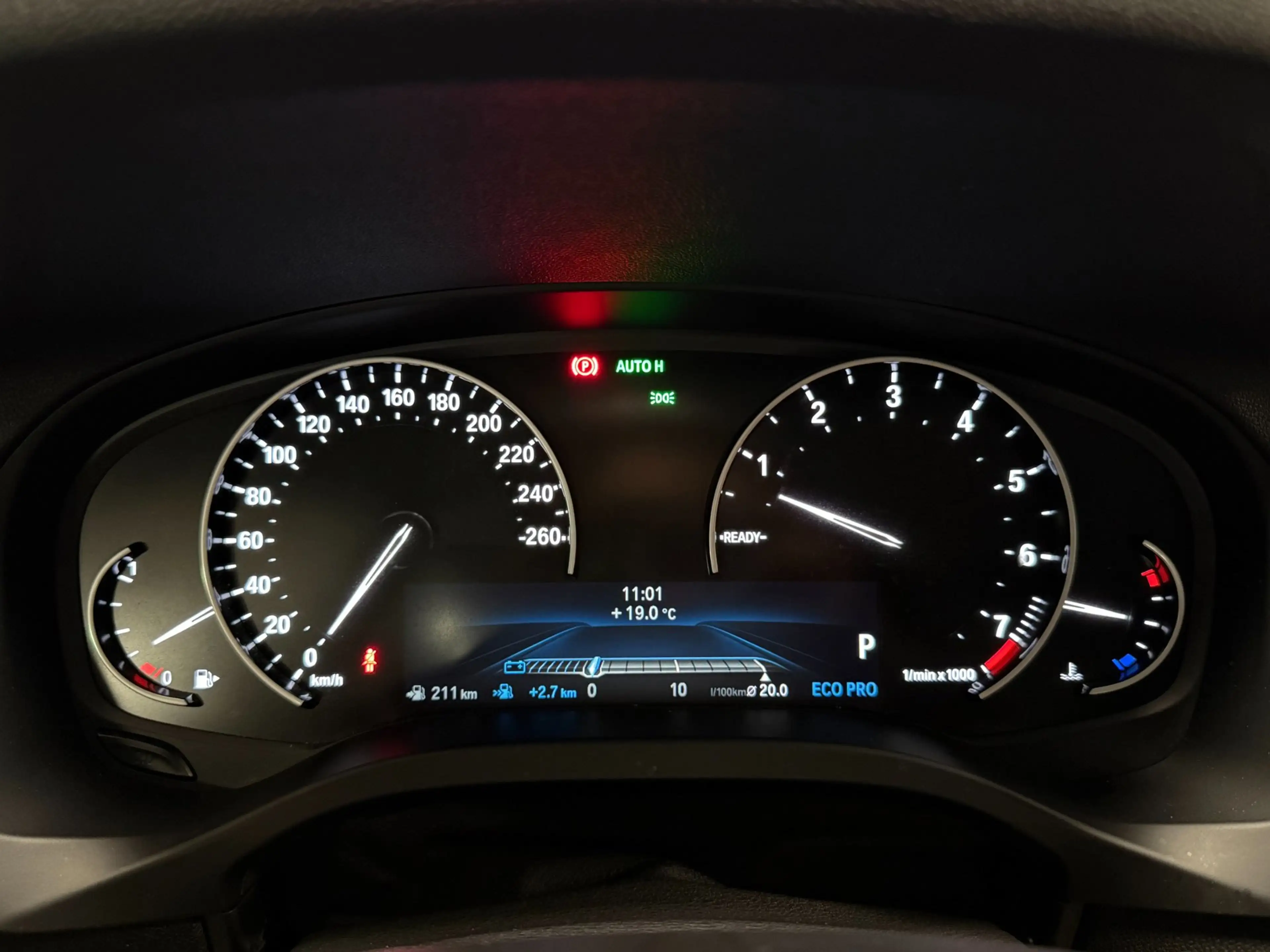 BMW X3 XDrive20i Launch Edition|CAMERA|BLUETOOTH|NAVI|PDC — photo 19
