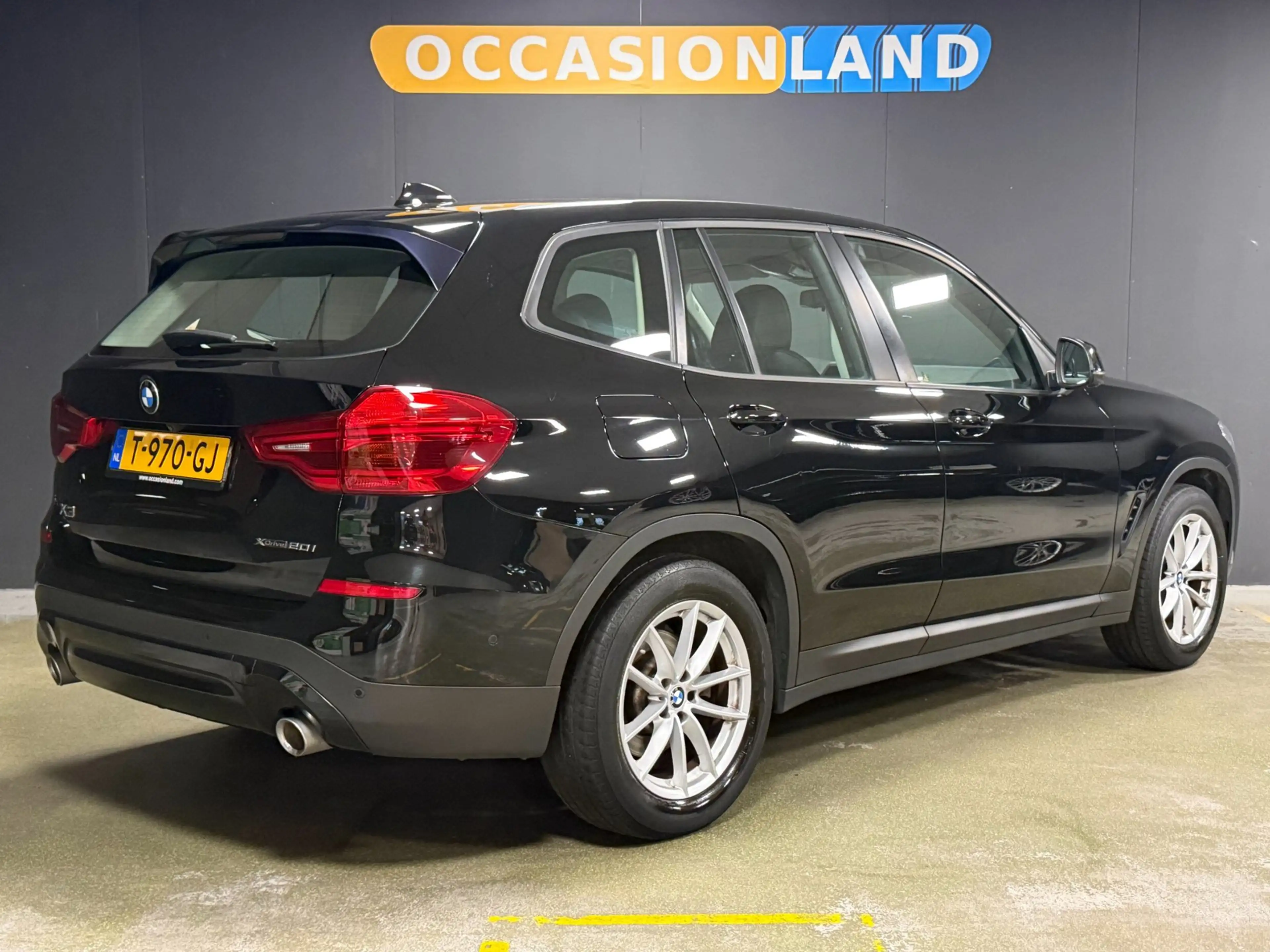 BMW X3 XDrive20i Launch Edition|CAMERA|BLUETOOTH|NAVI|PDC — photo 2