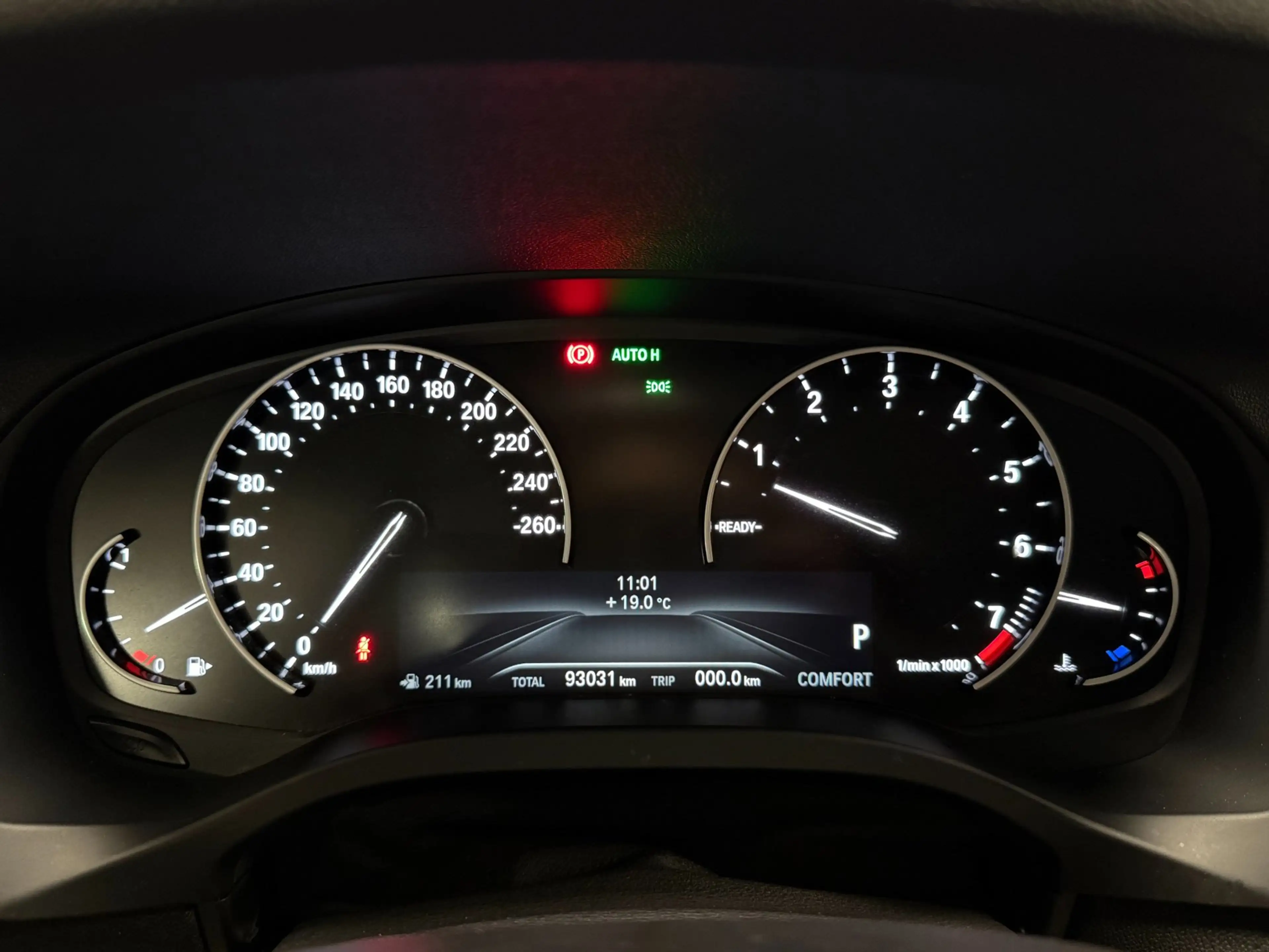 BMW X3 XDrive20i Launch Edition|CAMERA|BLUETOOTH|NAVI|PDC — photo 20