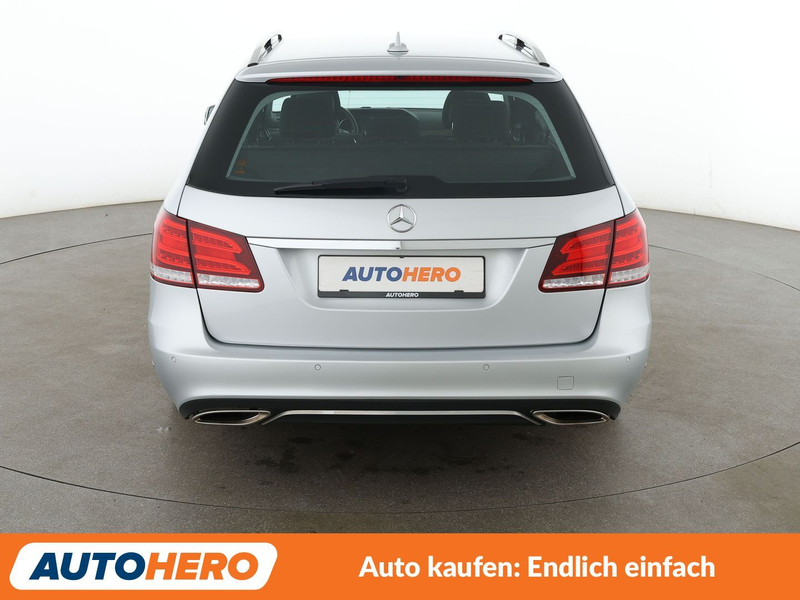 Mercedes-Benz E 350 CDI T BlueTEC Elegance Aut.*NAVI*PDC* — photo 5