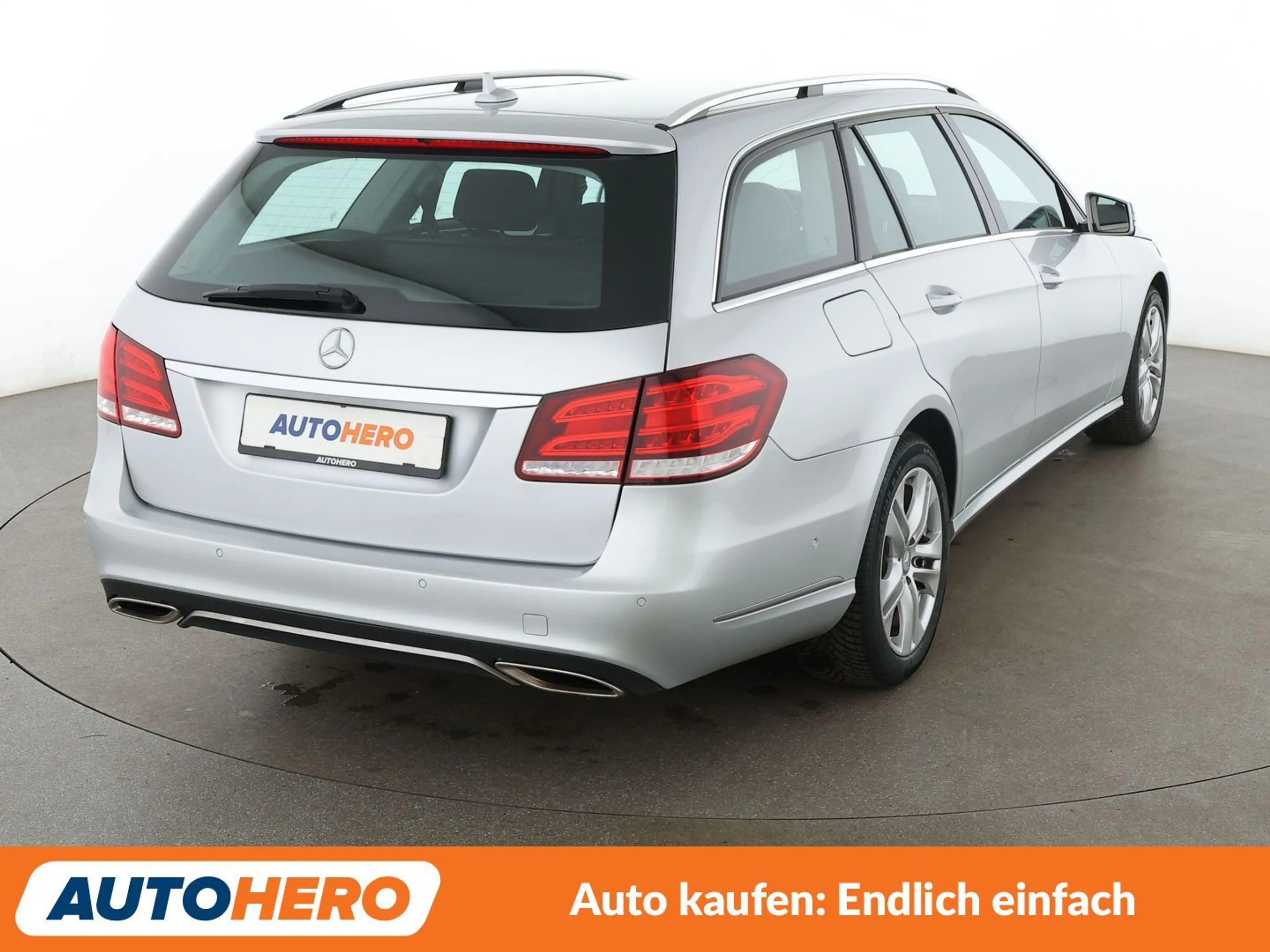 Mercedes-Benz E 350 CDI T BlueTEC Elegance Aut.*NAVI*PDC* — photo 6