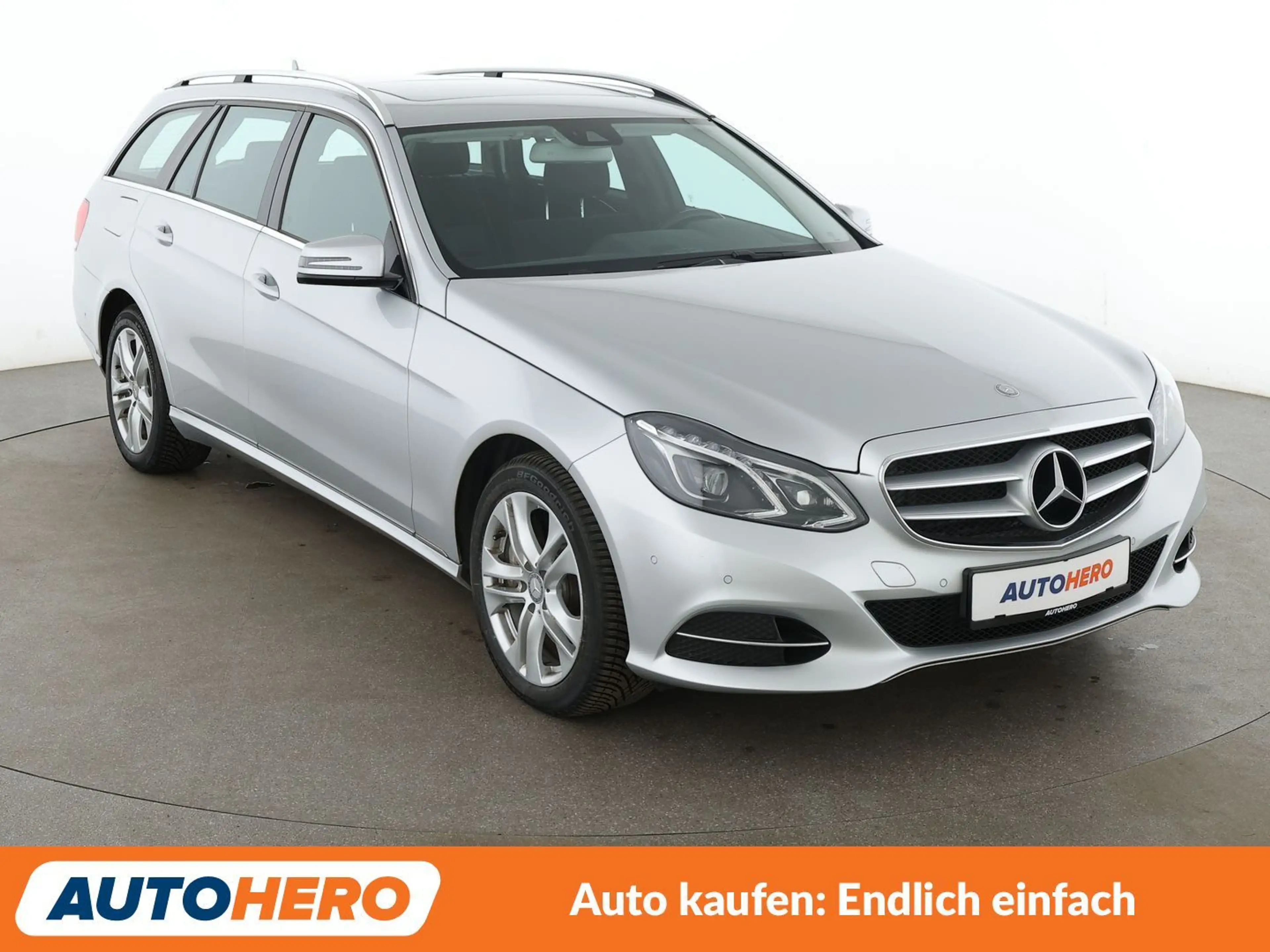 Mercedes-Benz E 350 CDI T BlueTEC Elegance Aut.*NAVI*PDC* — photo 8